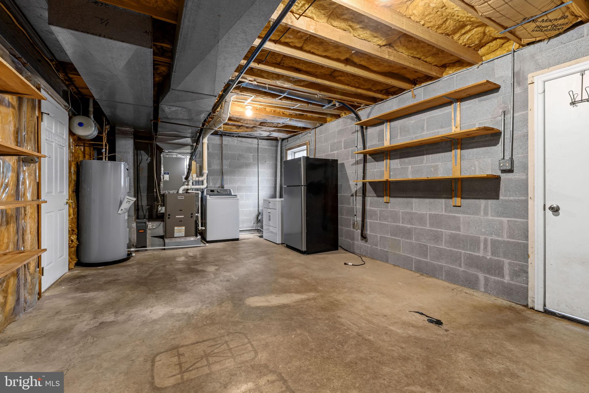 HUNT RIDGE - Residential