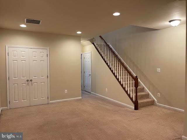 RIVER OAKS-BROOKFIELD CO - Residential Lease