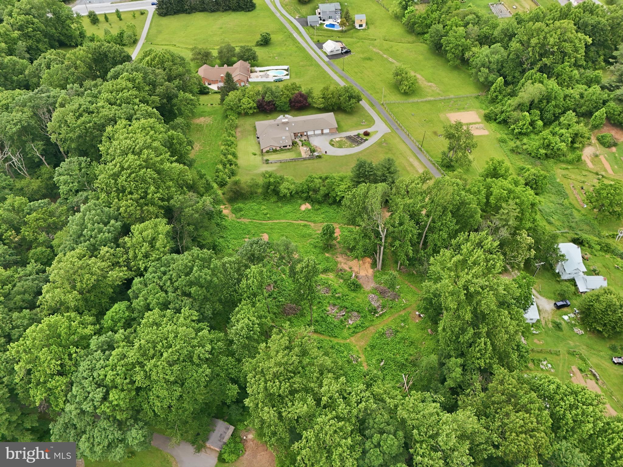 WESTCHESTER HILLS - Land