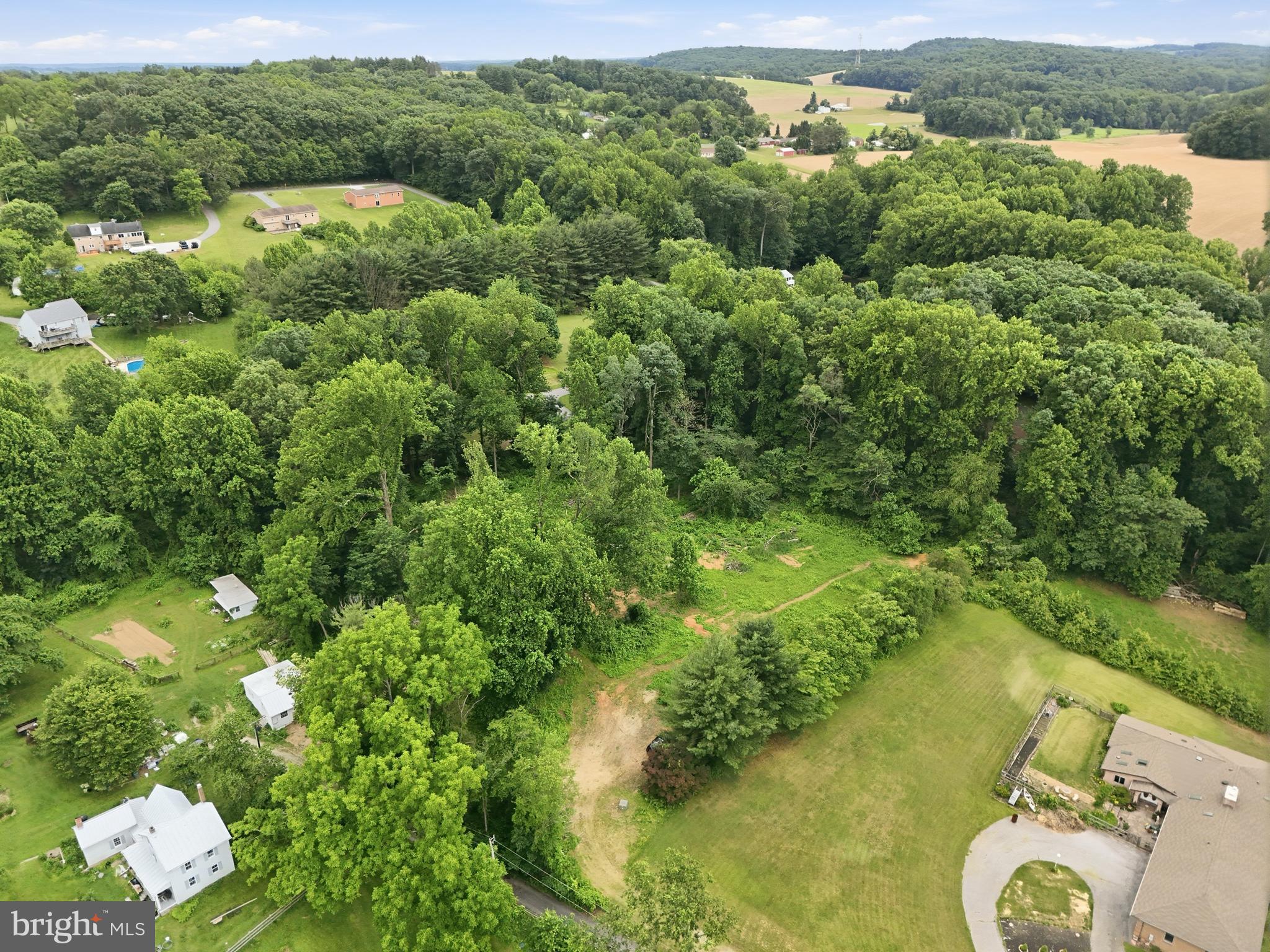 WESTCHESTER HILLS - Land