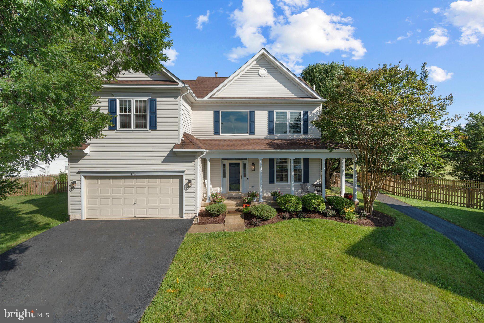 POTOMAC CROSSING - Residential