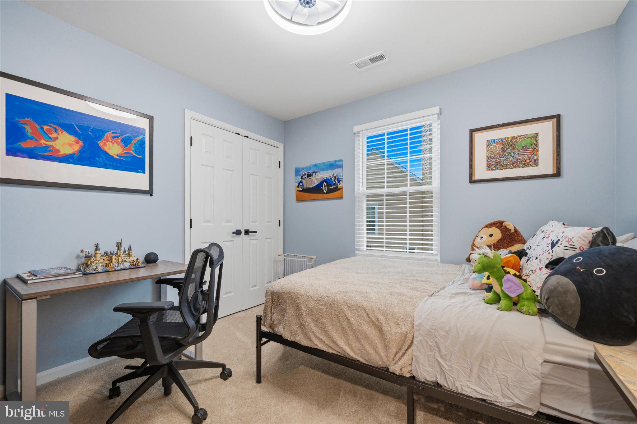 POTOMAC CROSSING - Residential