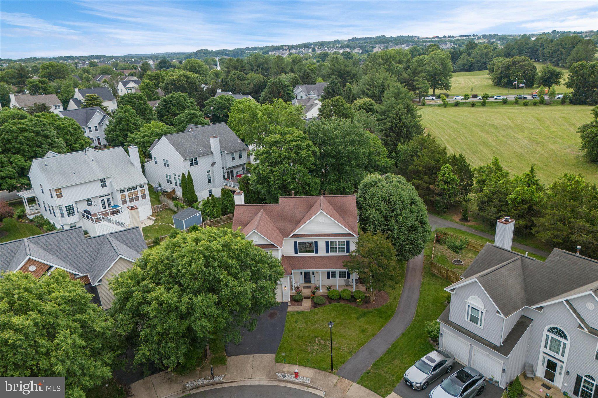 POTOMAC CROSSING - Residential