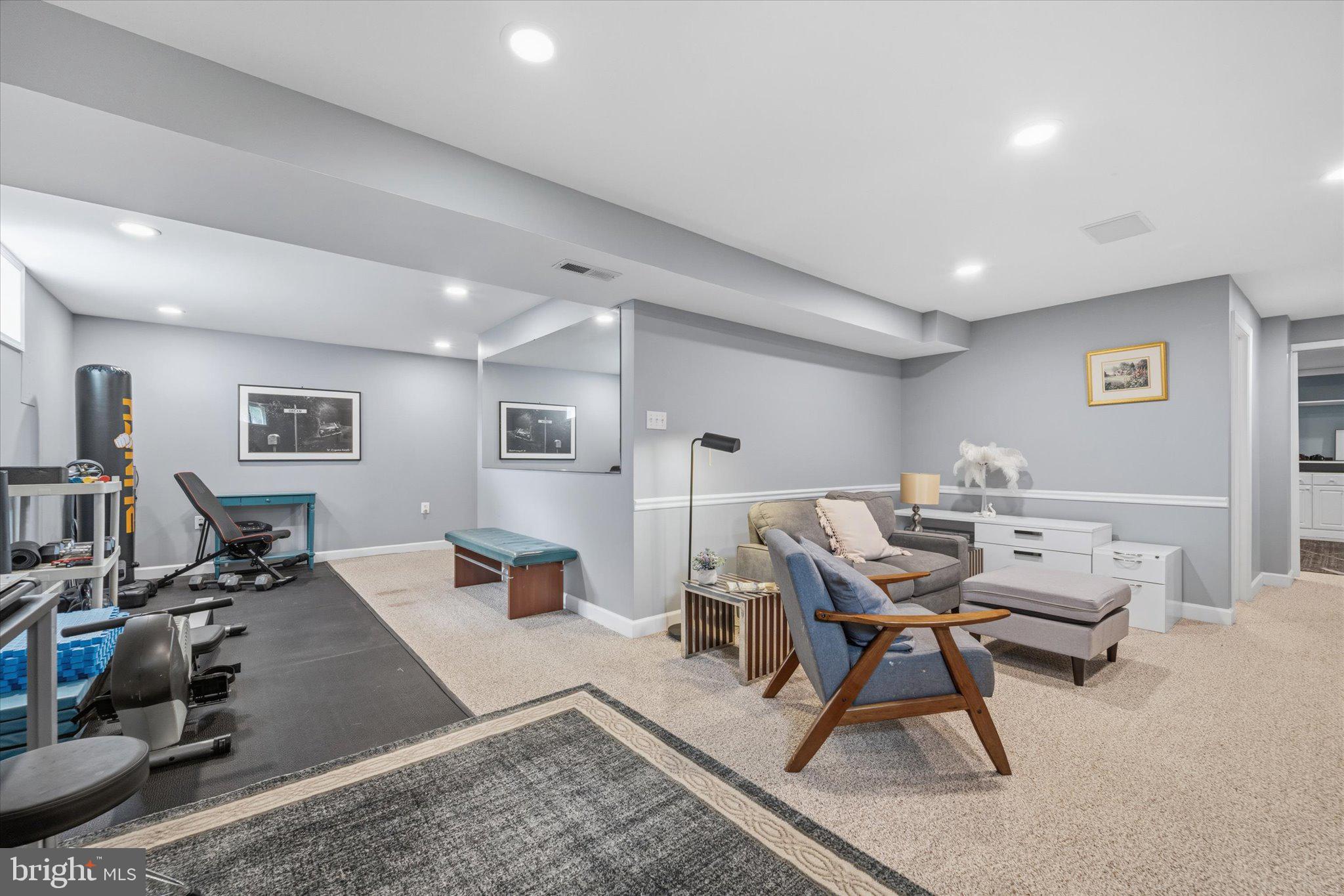 POTOMAC CROSSING - Residential