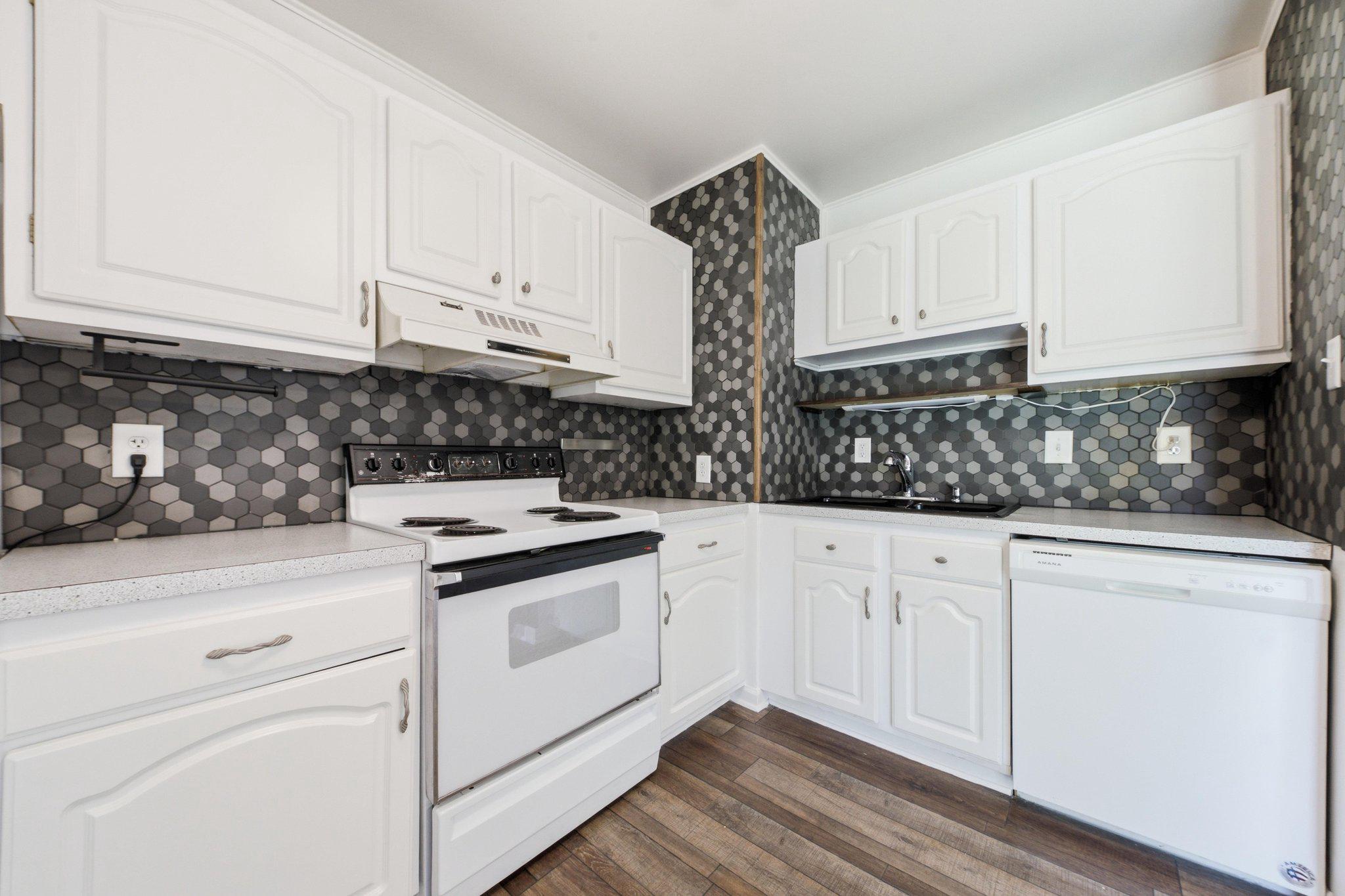 STONEGATE FARMS - Residential
