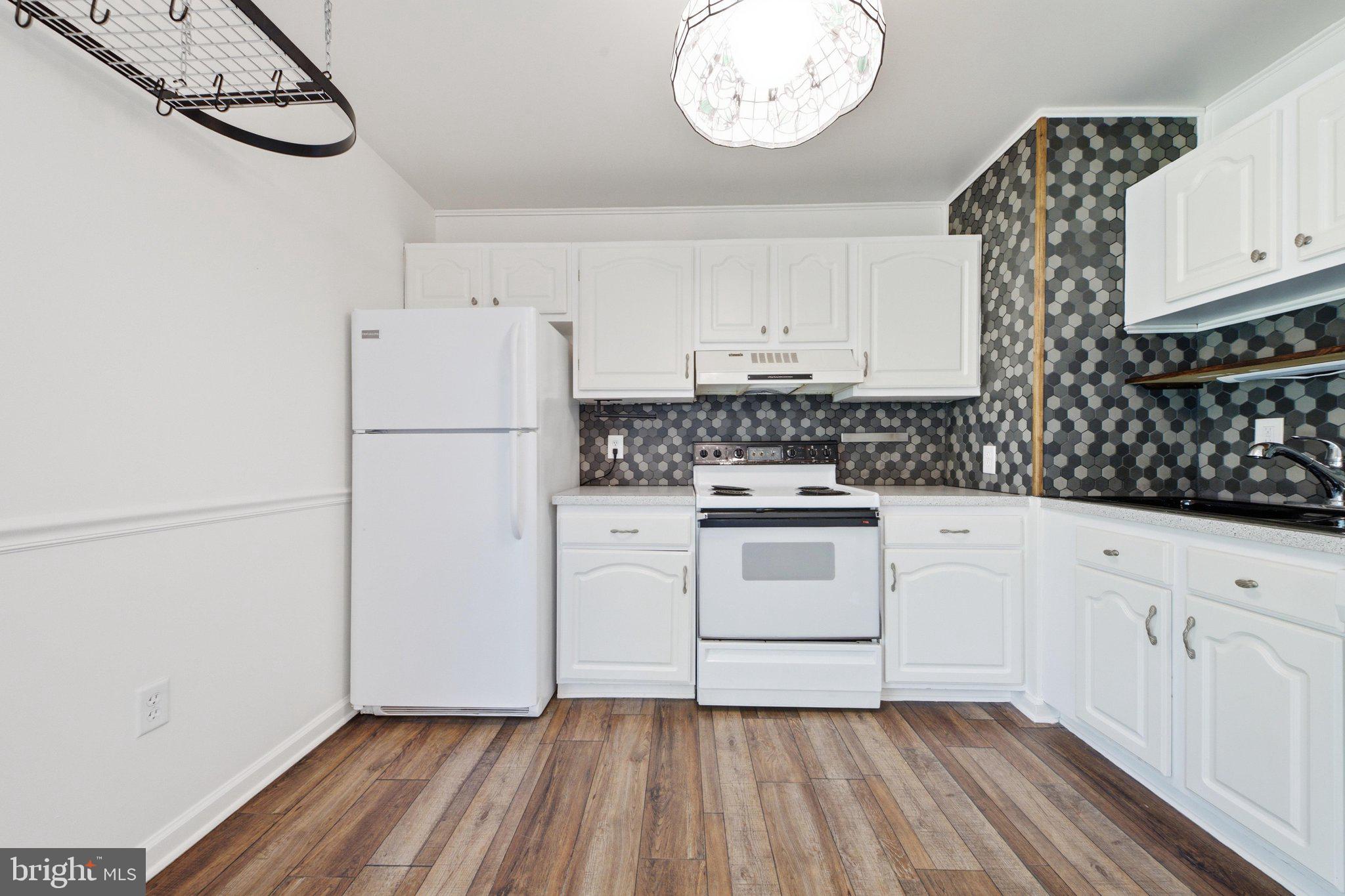 STONEGATE FARMS - Residential