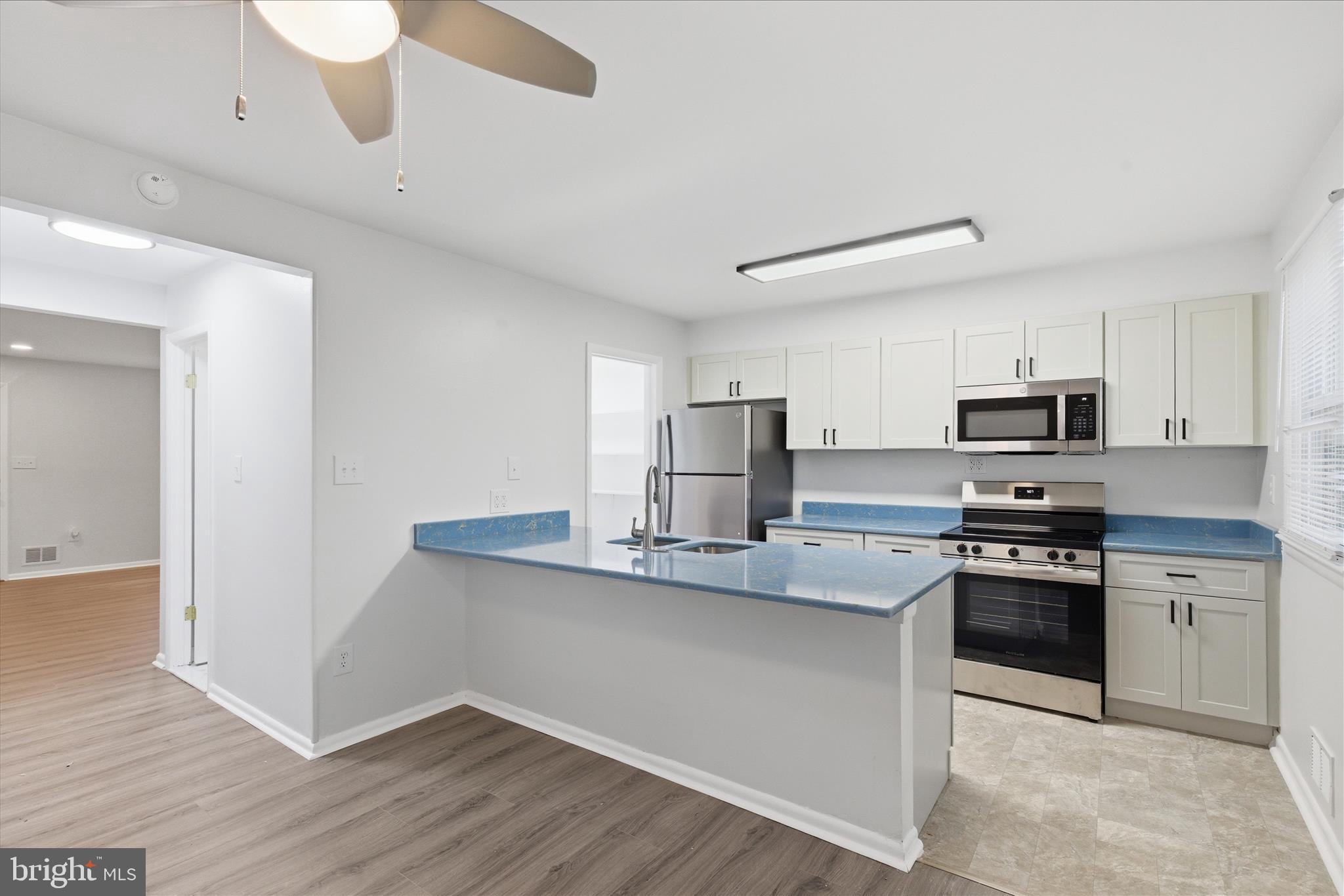 BEECHWOOD SQUARE - Residential