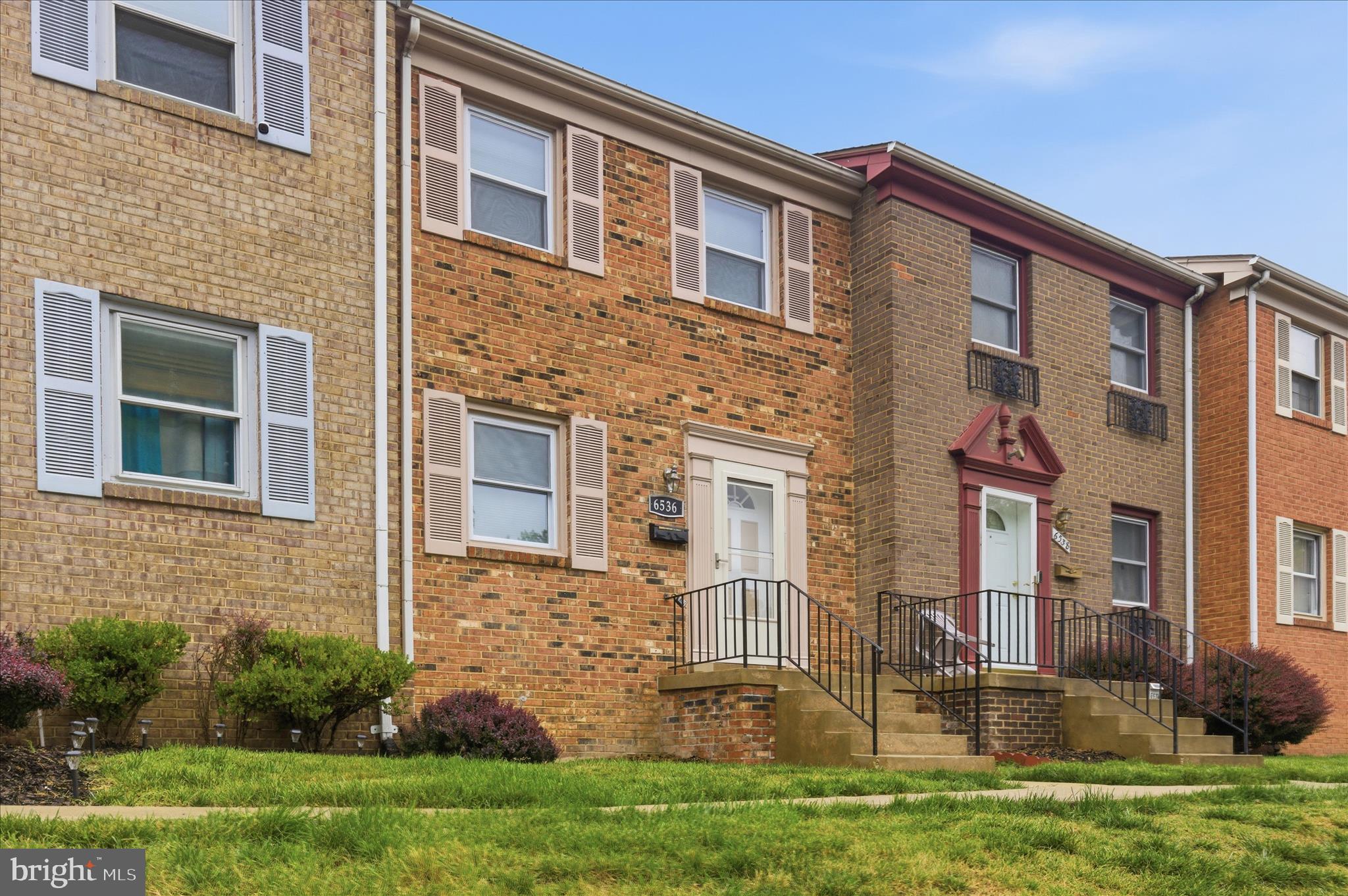 BEECHWOOD SQUARE - Residential