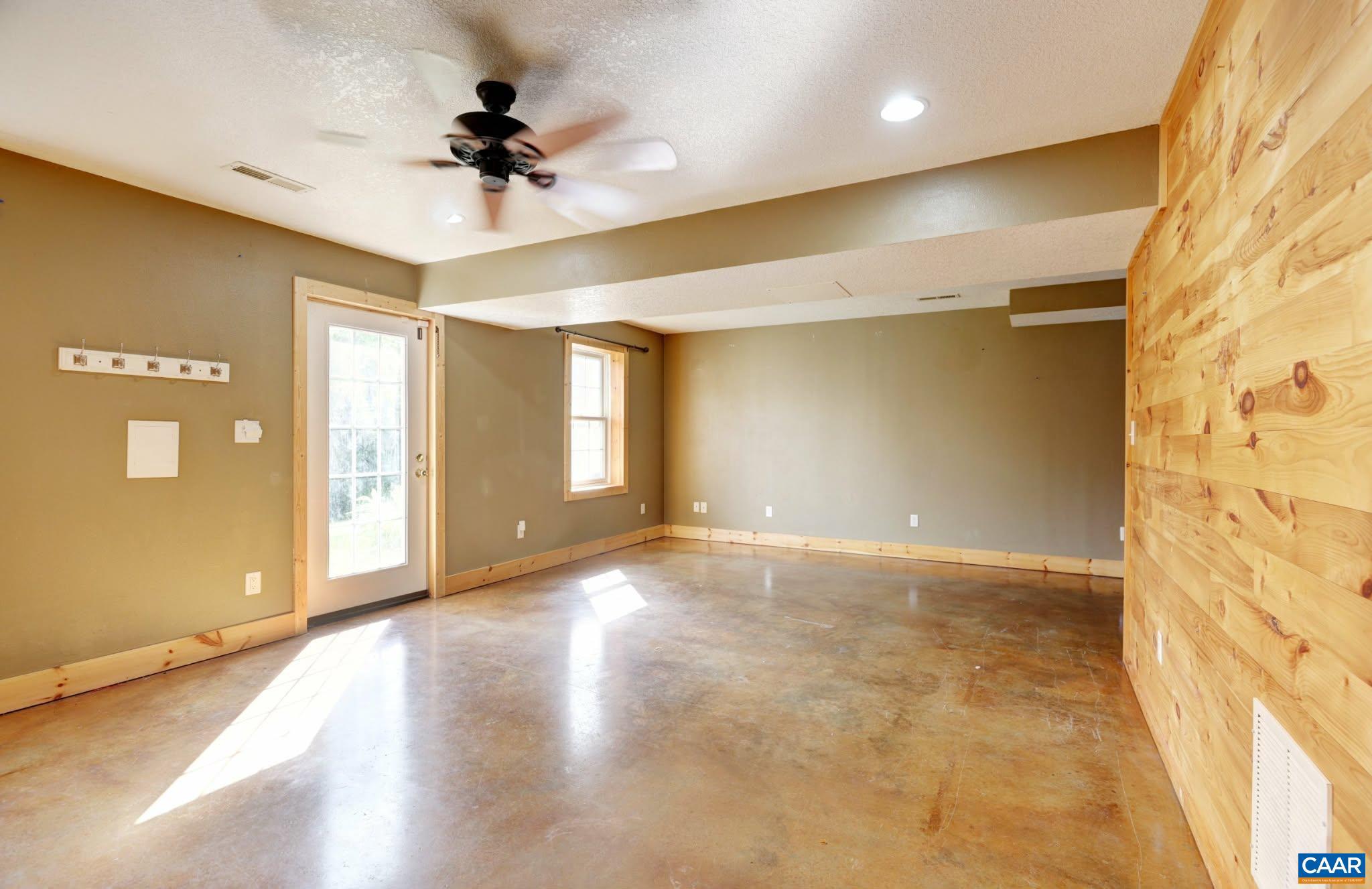 STERLING HEIGHTS - Residential