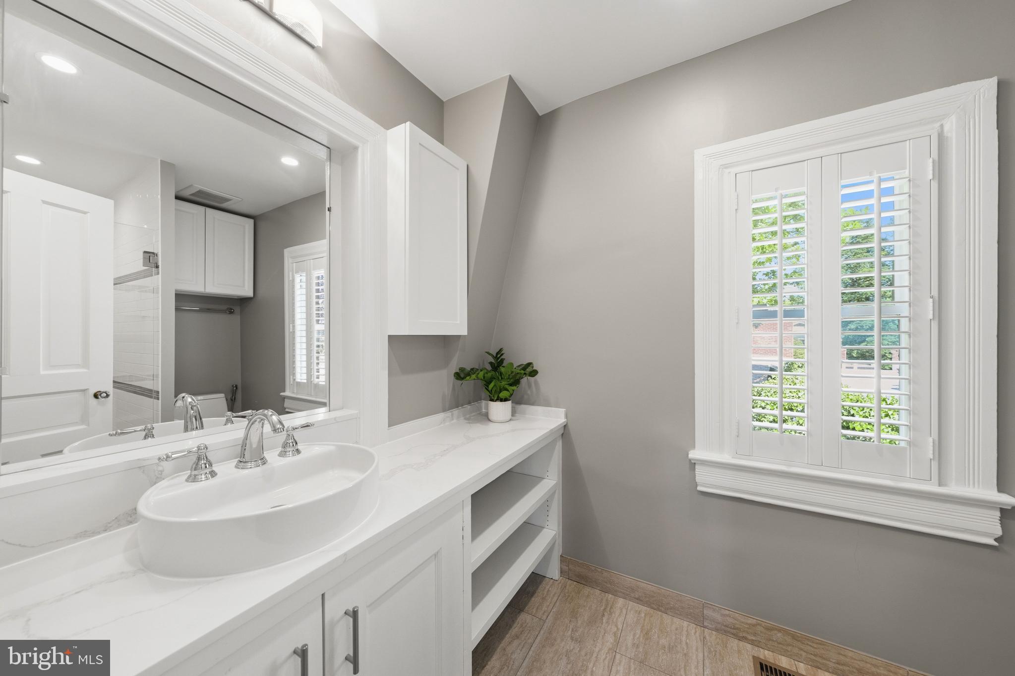 GEORGETOWN - Residential