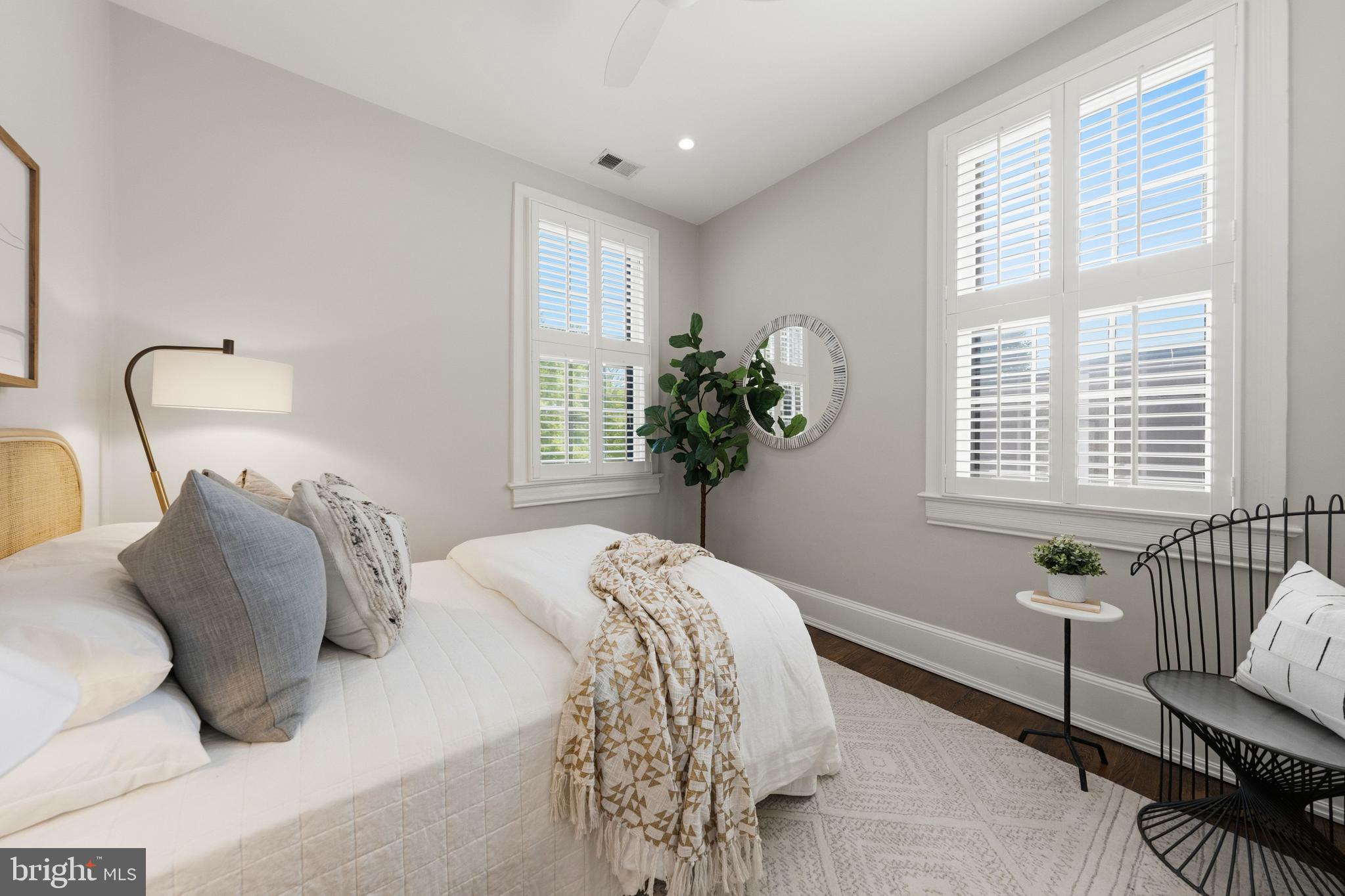 GEORGETOWN - Residential