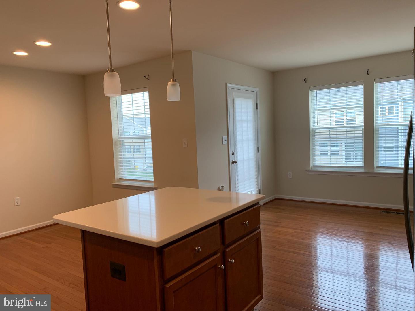 STONEBROOK VILLAGE - Residential