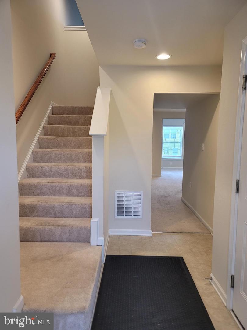 STONEBROOK VILLAGE - Residential