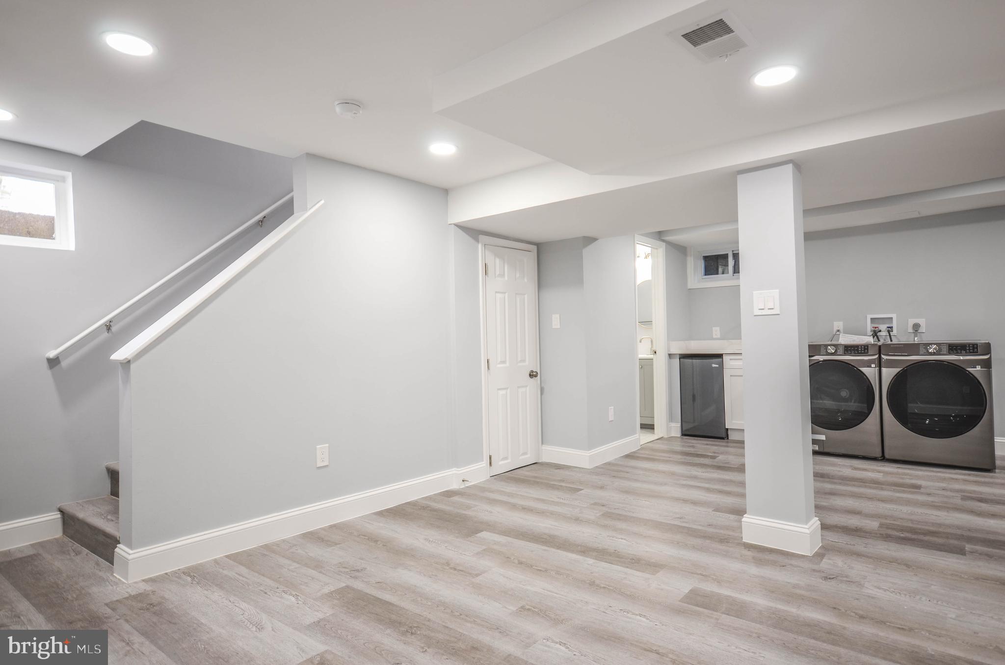 UNIVERSITY PARK - Residential