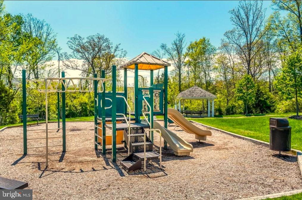 WESTRIDGE - Residential
