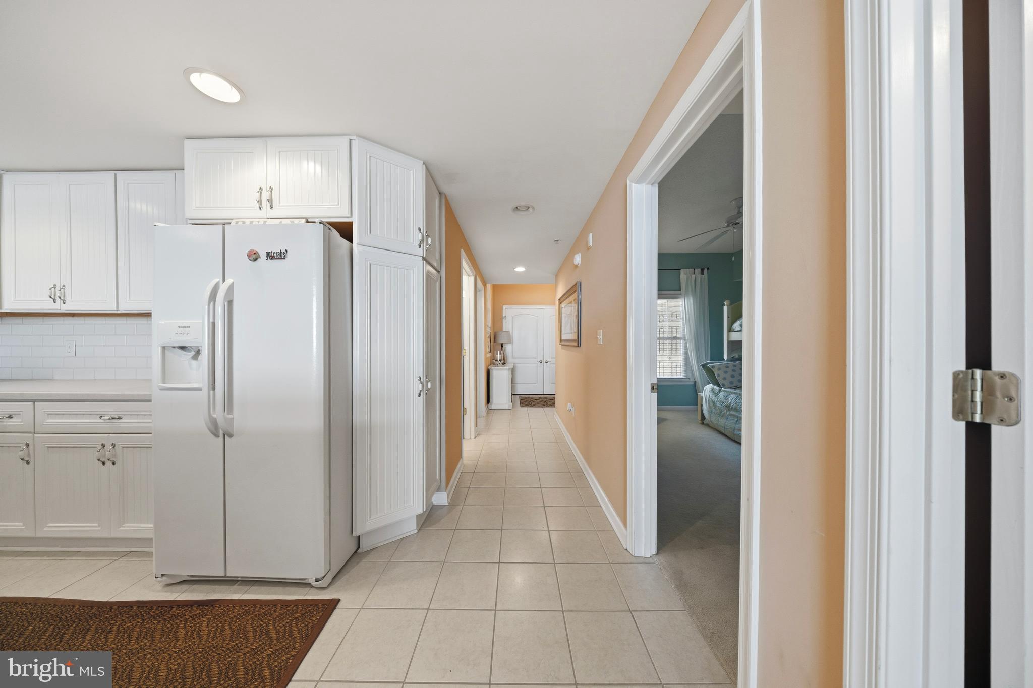HARBOUR LIGHT CONDOS - Residential