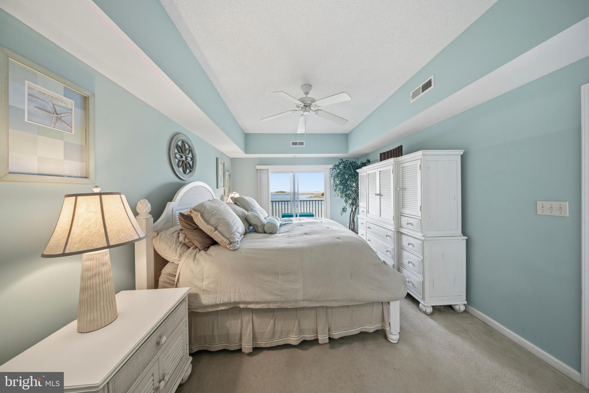HARBOUR LIGHT CONDOS - Residential