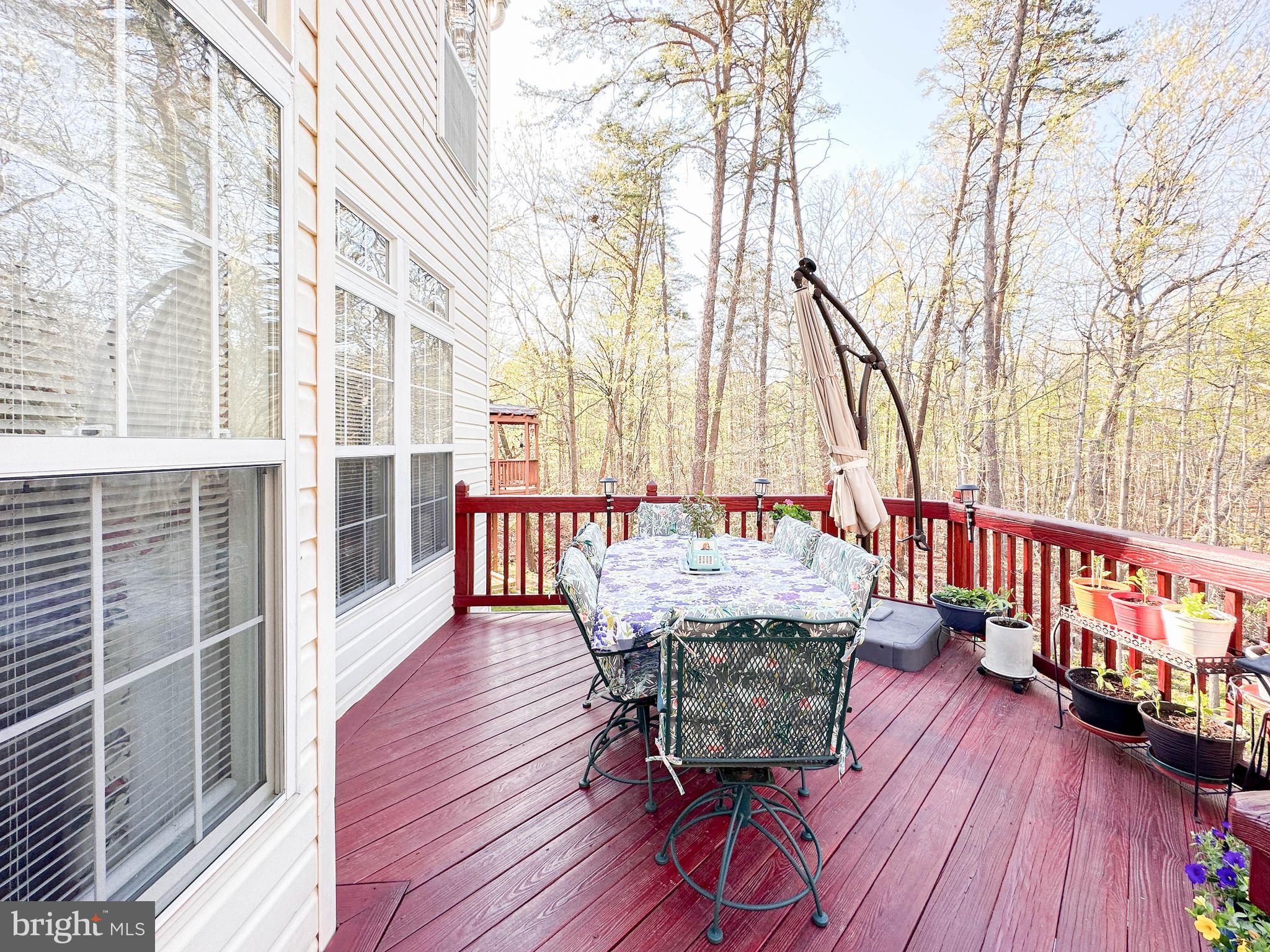 RUSSETT - Residential