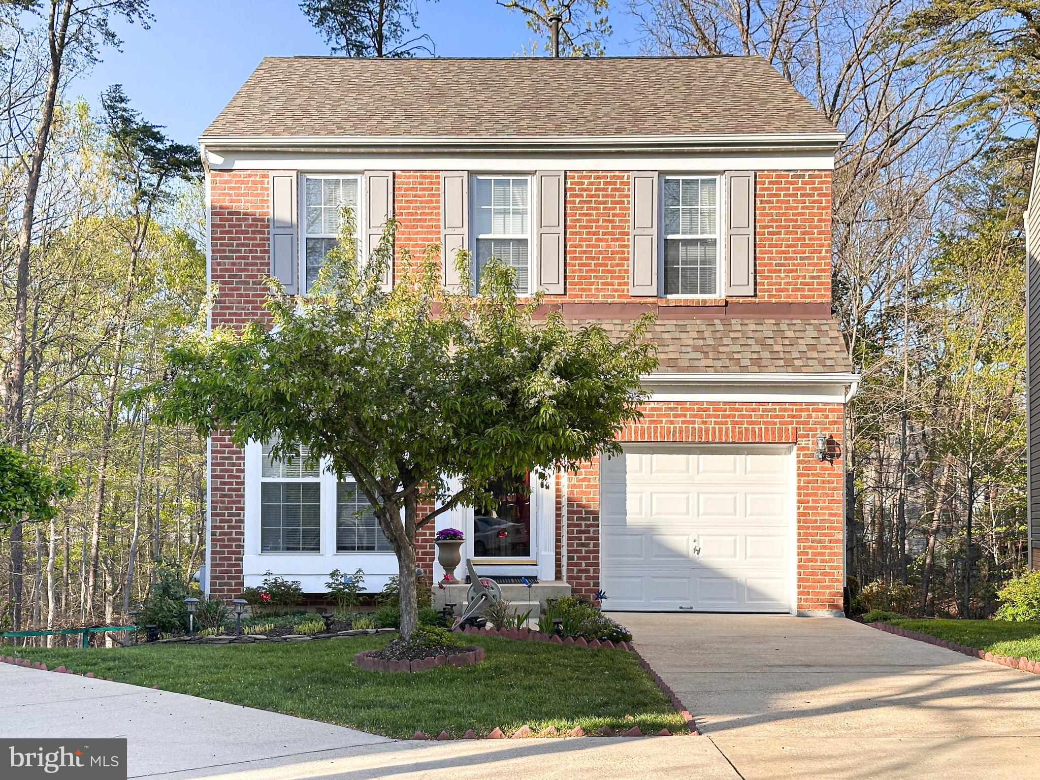 RUSSETT - Residential