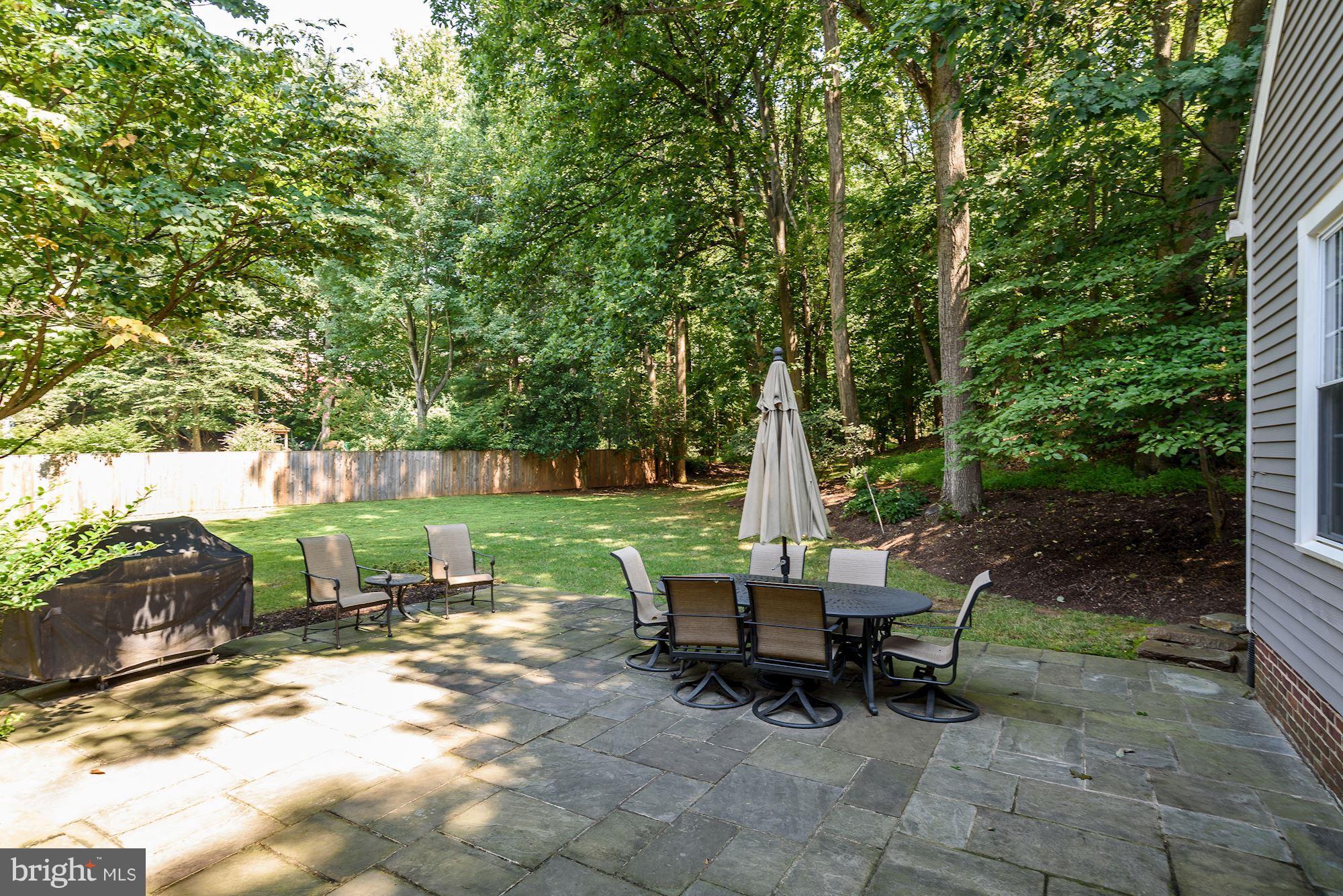 RIVER FALLS - Residential
