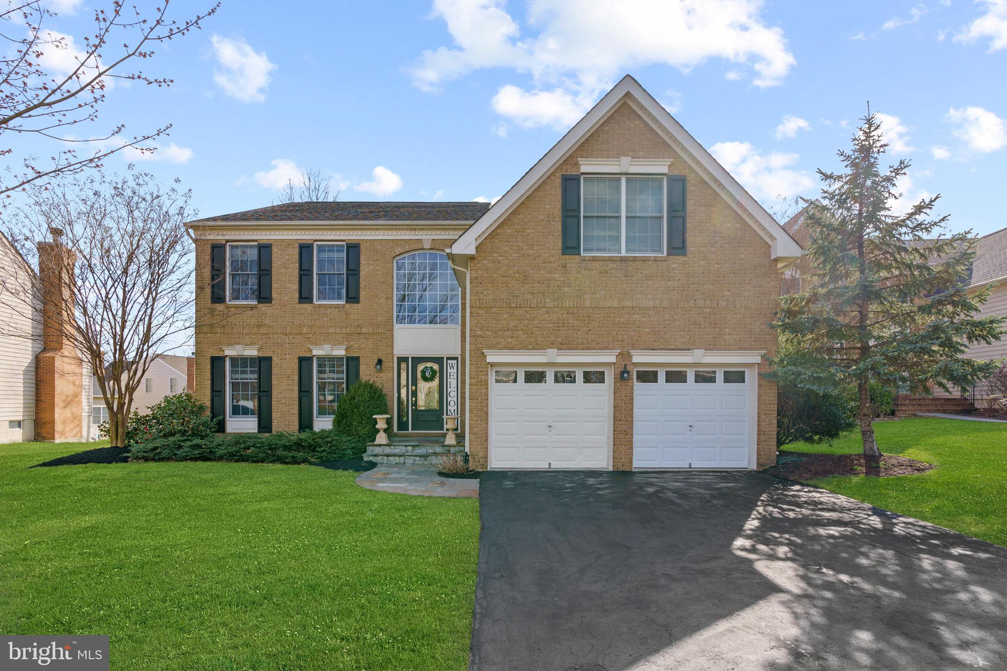 Offers due Monday (04/11) at 12PM. Situated on one of Belmont Country Club’s largest lots, this 5 bedroom home with hardwoods throughout is not to be missed. Flooded with natural light, the ground floor boasts an impressive two-story foyer, formal living and dining rooms, an office, an expansive kitchen with stainless steel appliances, a breakfast area and a spacious family room. Upstairs, double doors lead to a luxurious owner’s suite with dual walk-in closets and en-suite bathroom. Three additional guest bedrooms and a full bathroom complete the second floor. The finished basement has rear egress, a massive entertainment space complete with wet bar, a large guest bedroom with en-suite bathroom and unfinished storage space. A wonderful back deck, perfect for relaxation or entertaining, leads to one of the largest and most private backyards in the entire community. Minutes from downtown One Loudoun and new metro, this premier master-planned community has something for everyone with two pools, multiple tennis courts, playgrounds, and basketball courts, a game field, volleyball pit, a fitness & activity center, stocked fishing pond, and a historic clubhouse. Enjoy miles of scenic sidewalks—a pleasant stroll away from a variety of excellent dining options and other nearby amenities. HOA includes grass cutting/maintenance, cable, and high-speed internet.