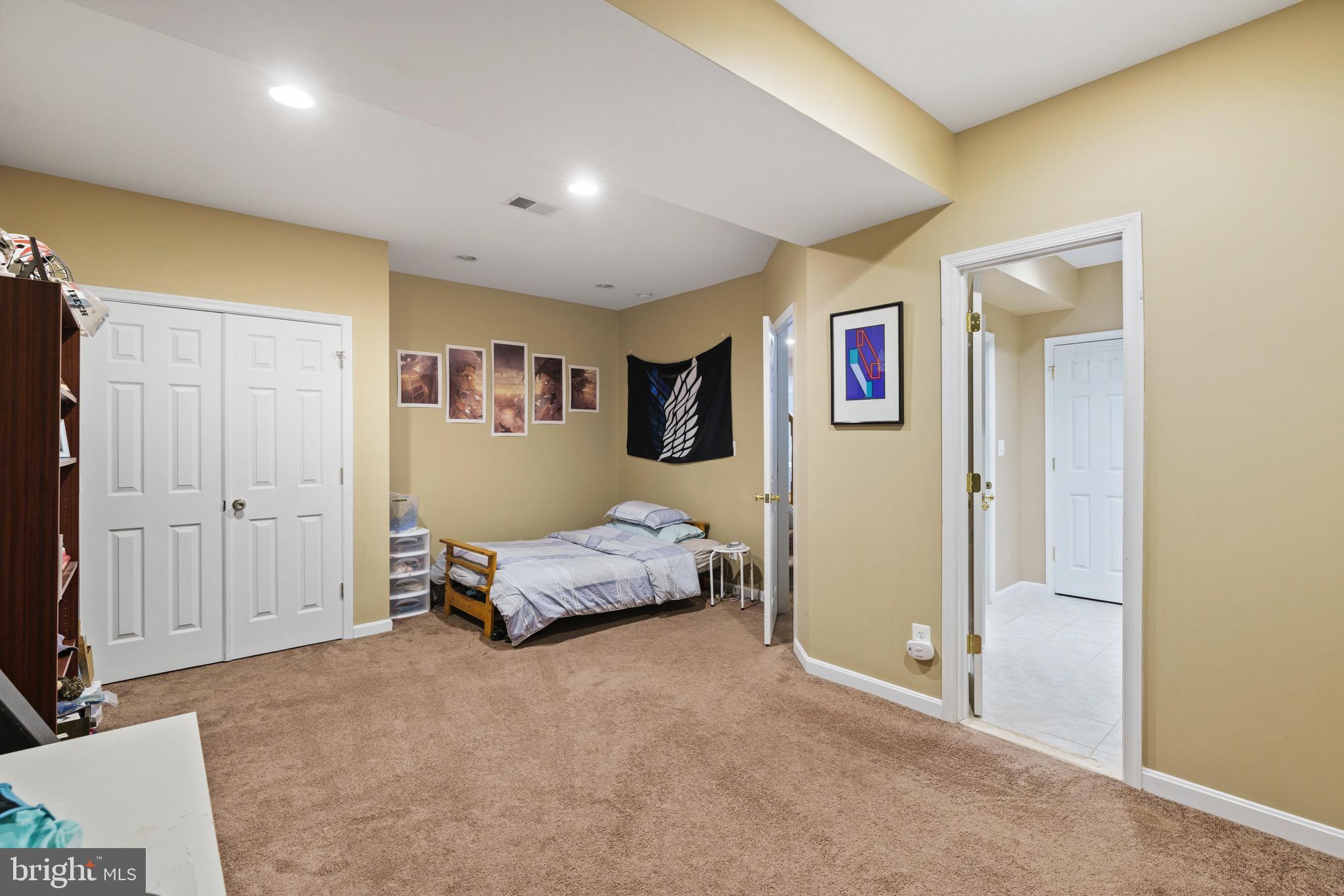 BELMONT COUNTRY CLUB - Residential