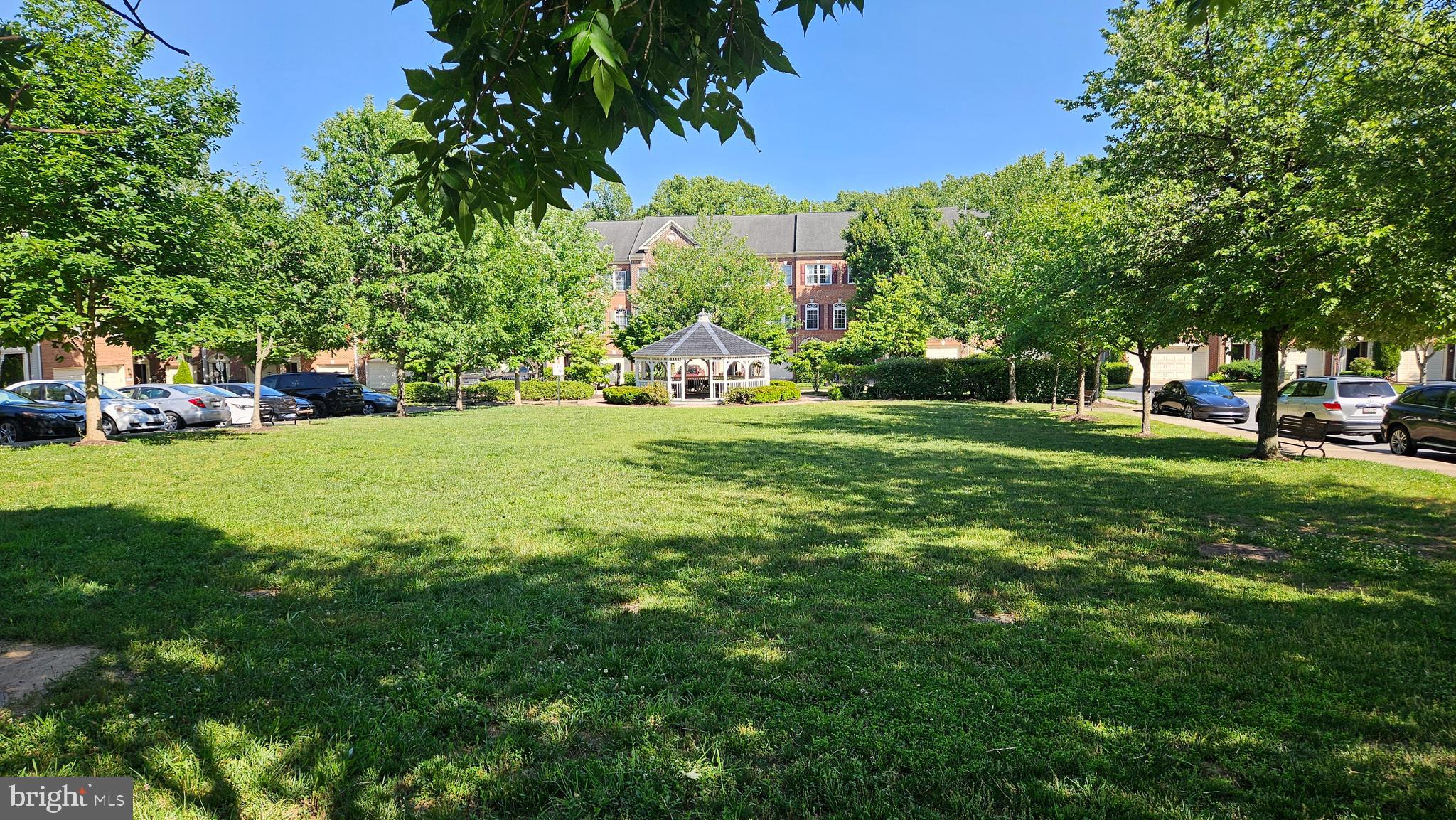 CHERRYTREE PARK - Residential