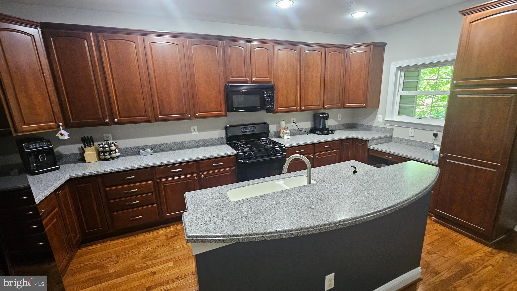 CHERRYTREE PARK - Residential