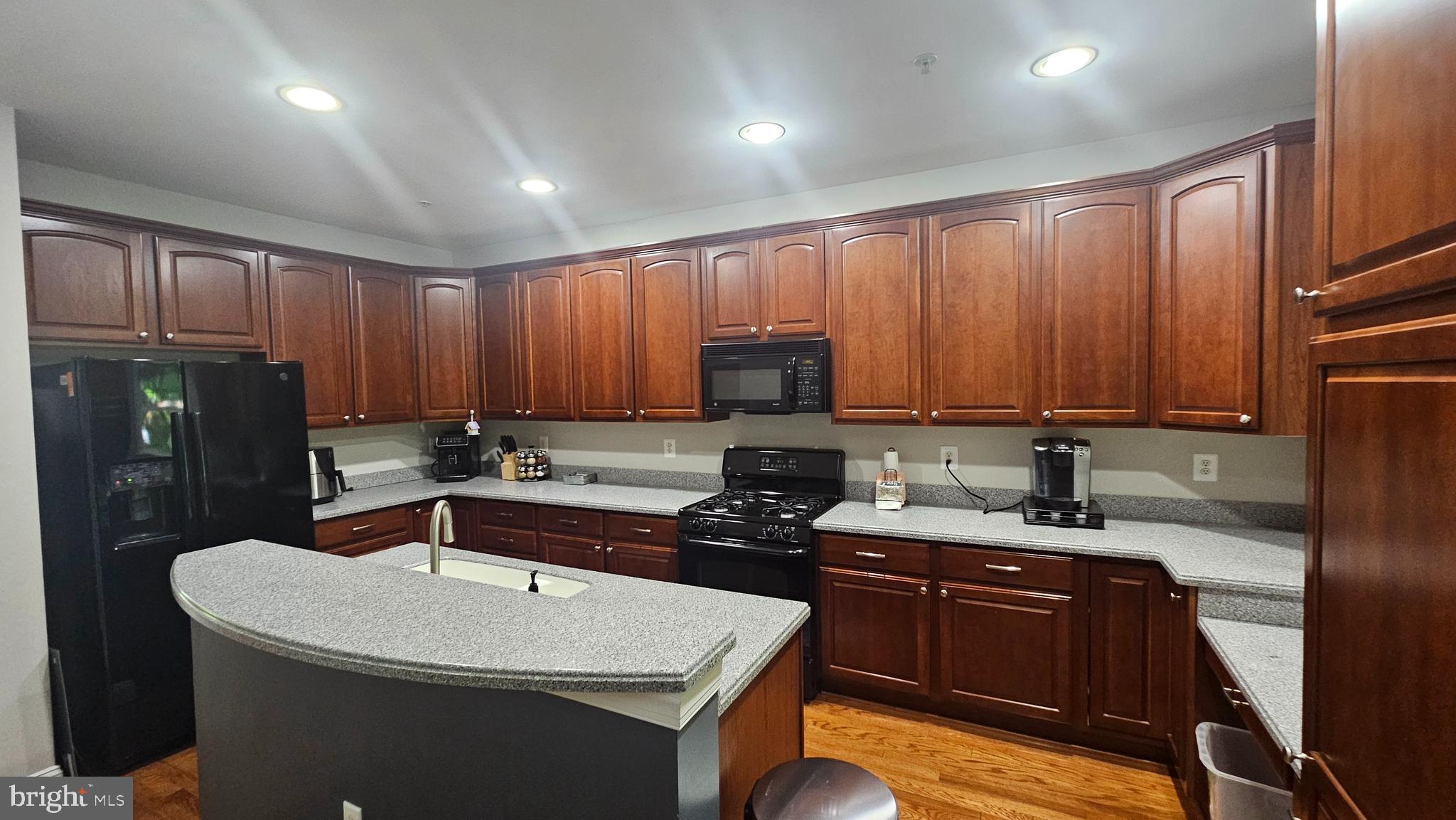 CHERRYTREE PARK - Residential