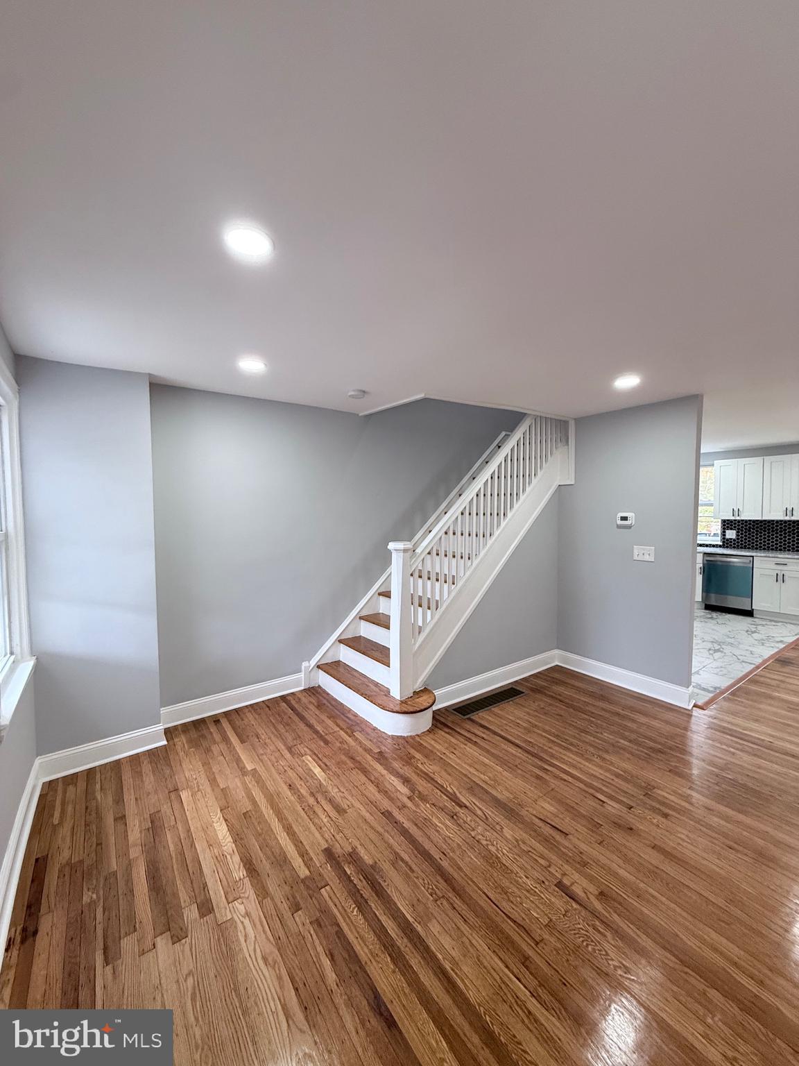GERMANTOWN (EAST) - Residential