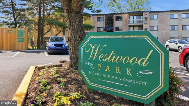 WESTWOOD PARK - Residential
