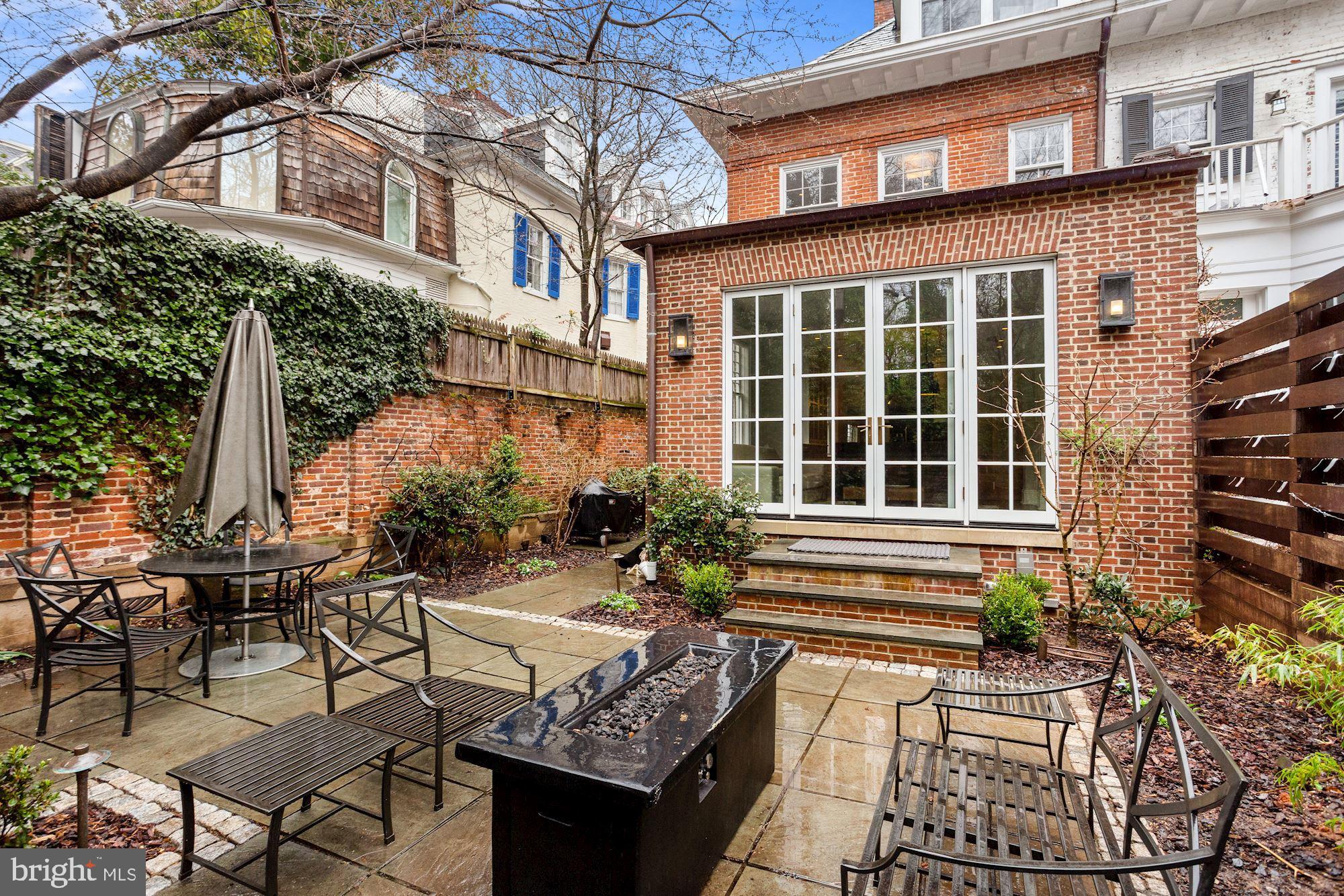 GEORGETOWN - Residential