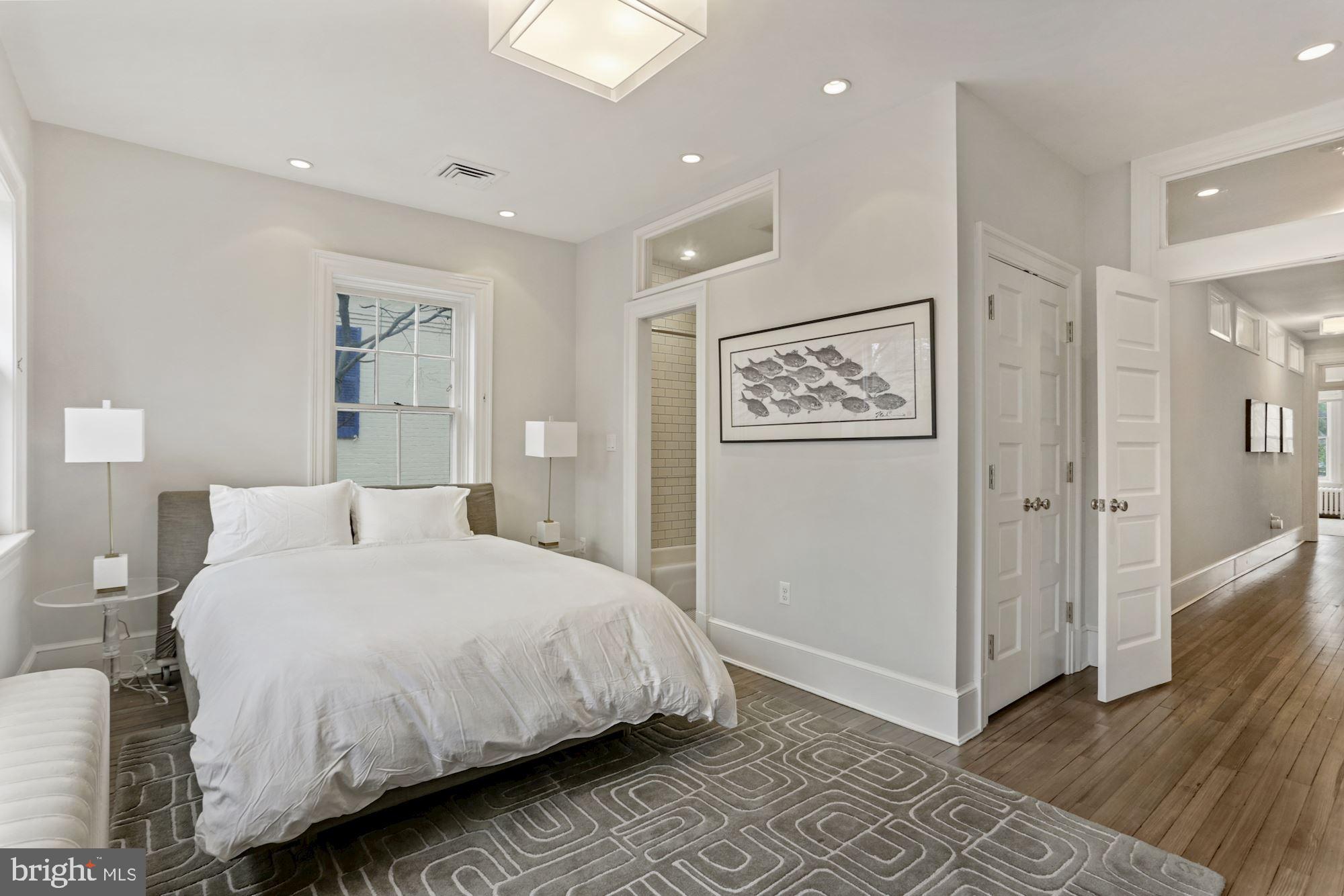 GEORGETOWN - Residential