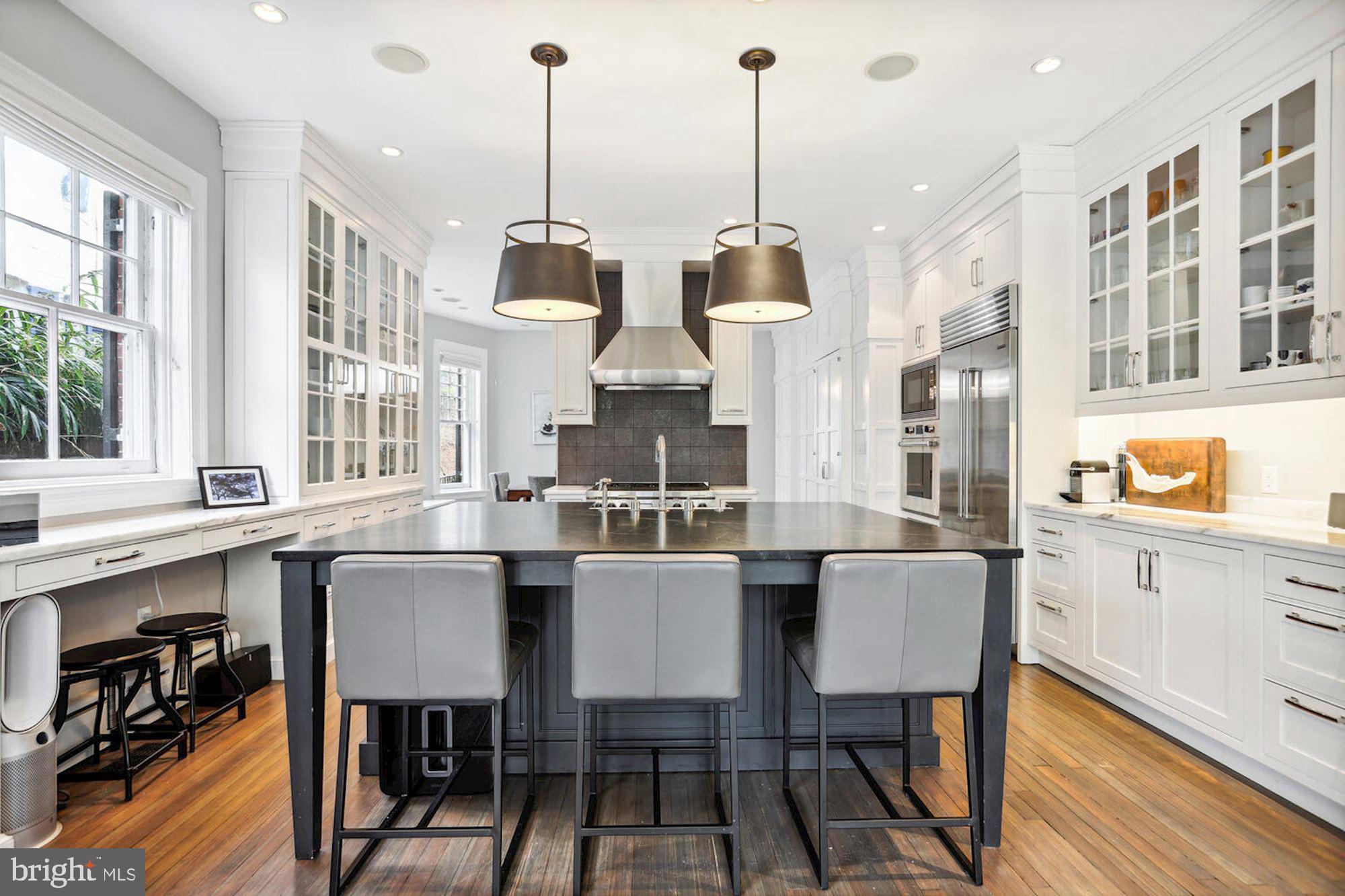 GEORGETOWN - Residential