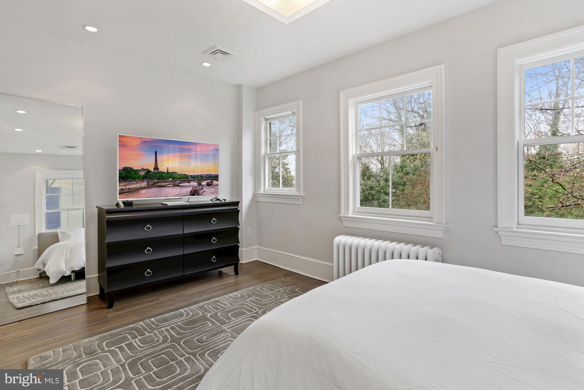 GEORGETOWN - Residential