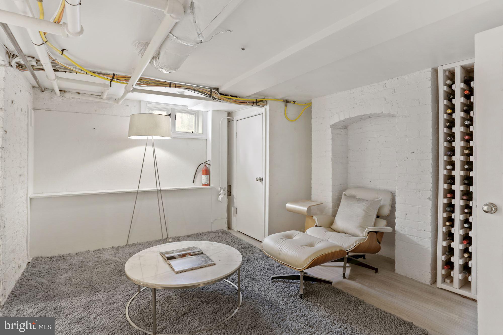 GEORGETOWN - Residential