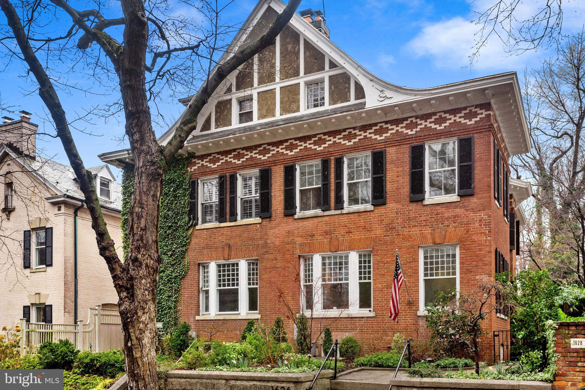 GEORGETOWN - Residential