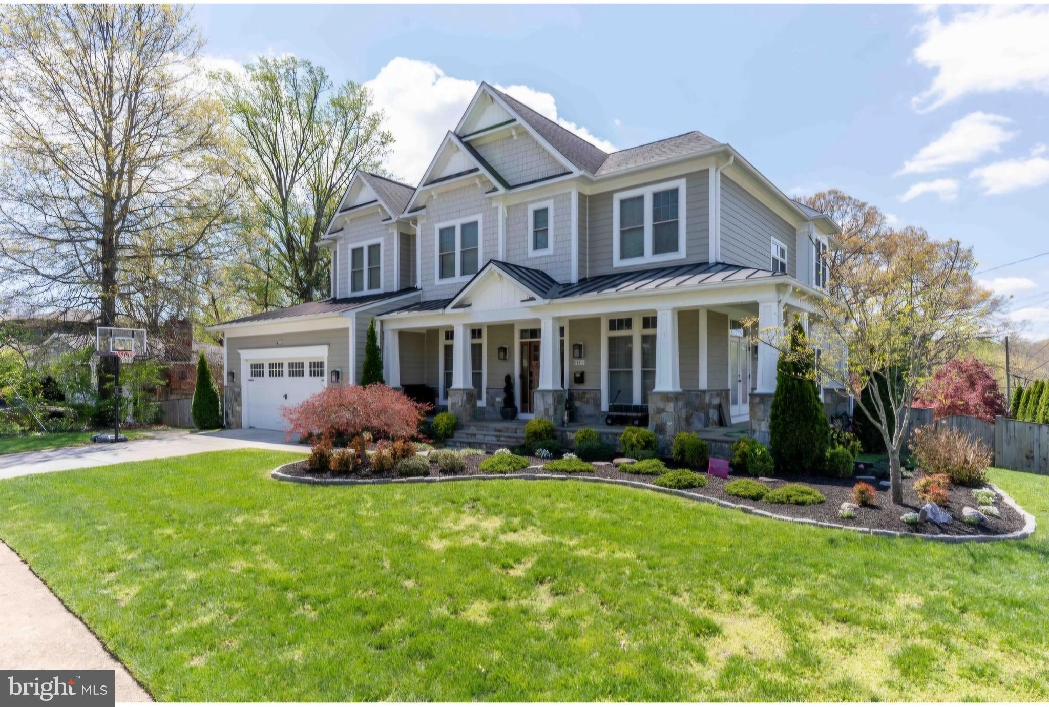 VIENNA WOODS - Residential