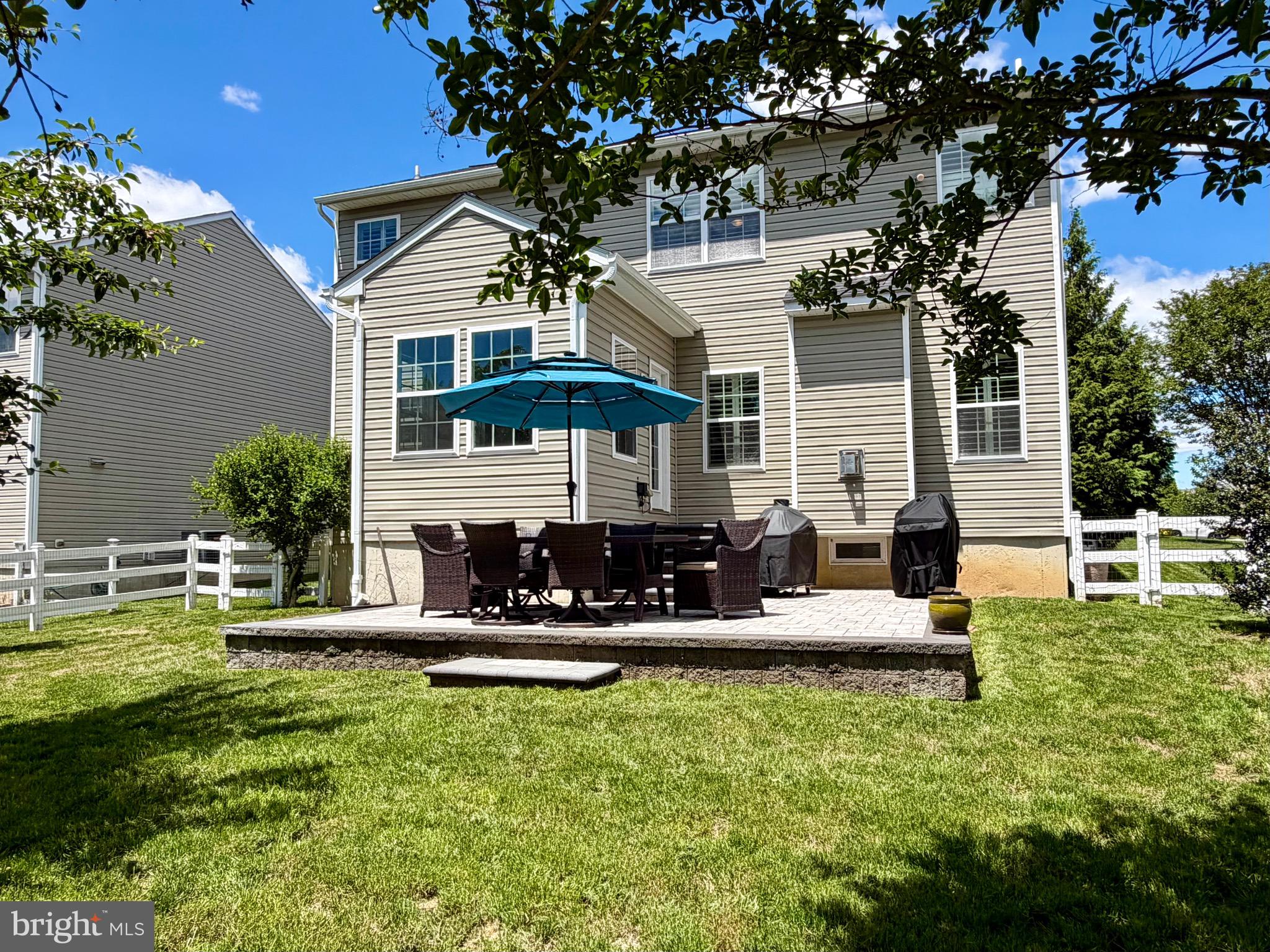 CROSSLAND AT CANAL - Residential