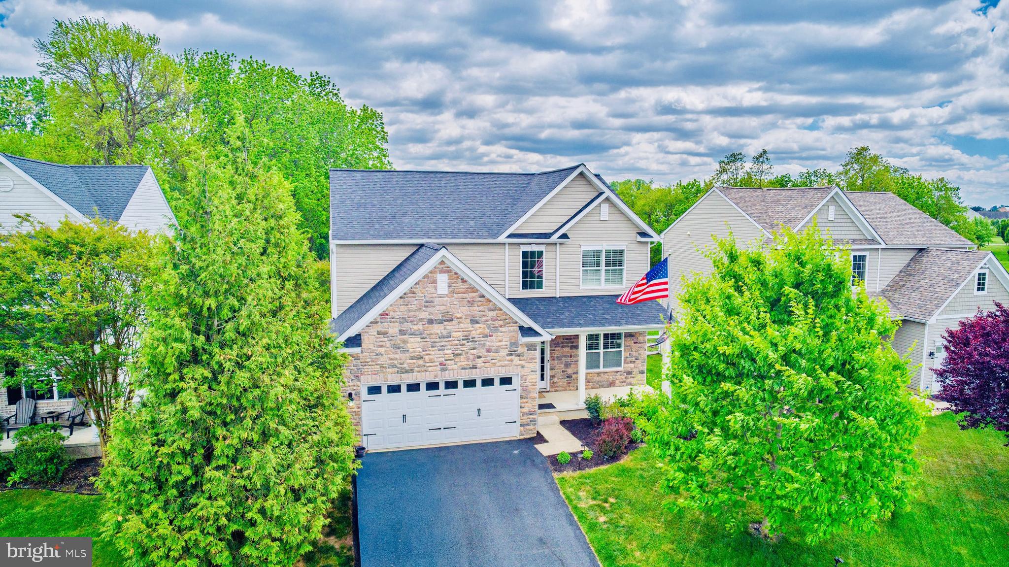 CROSSLAND AT CANAL - Residential