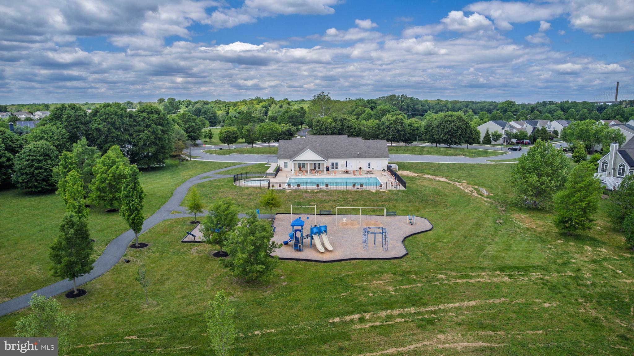 CROSSLAND AT CANAL - Residential