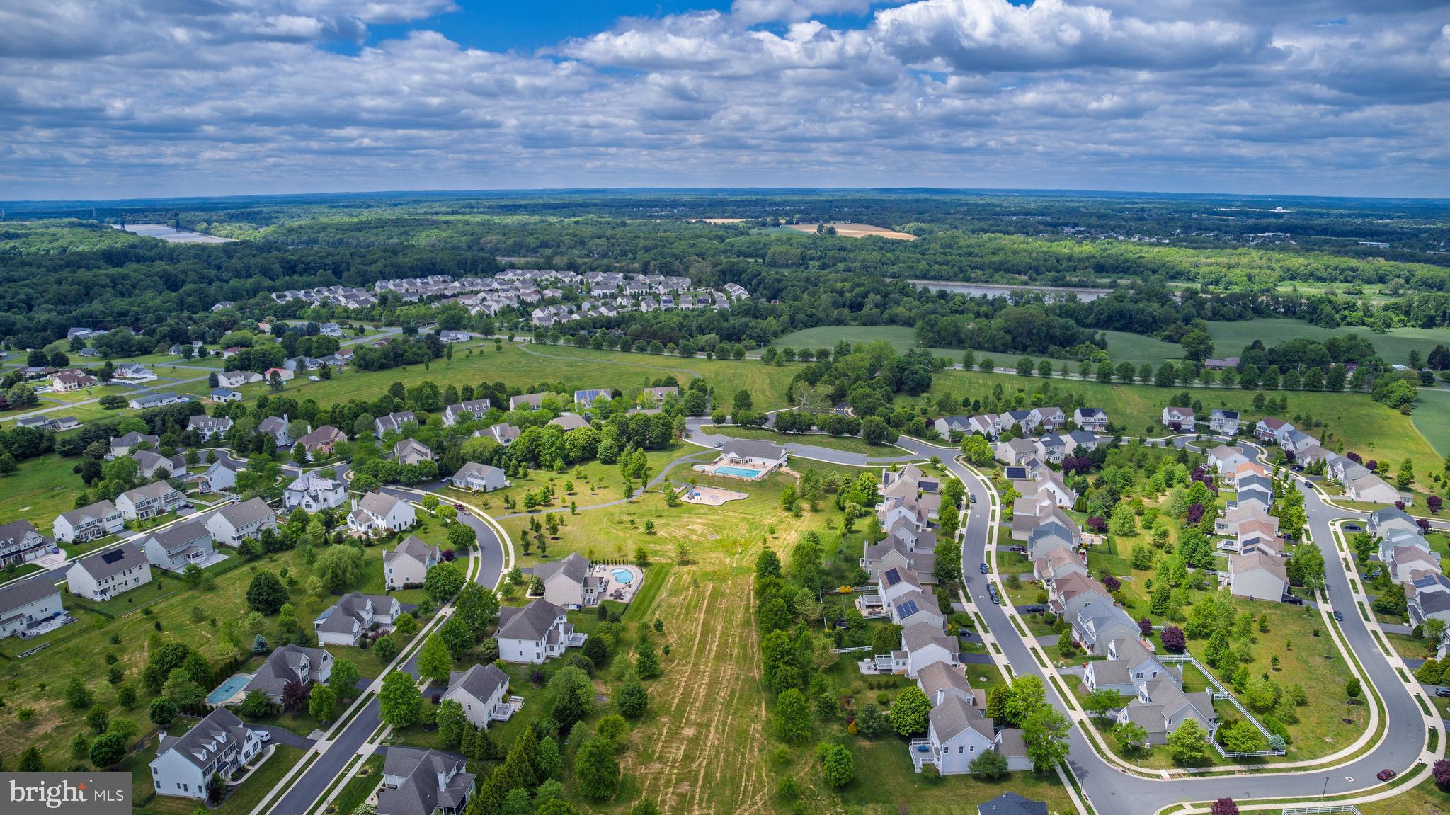 CROSSLAND AT CANAL - Residential