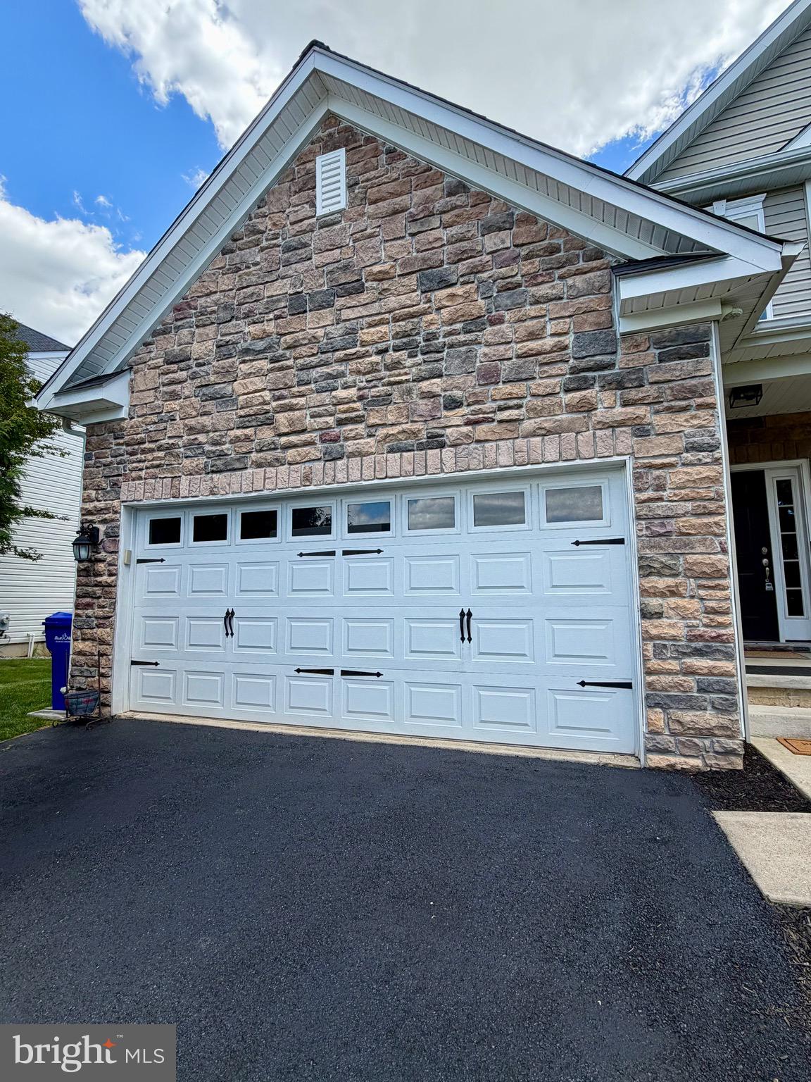 CROSSLAND AT CANAL - Residential