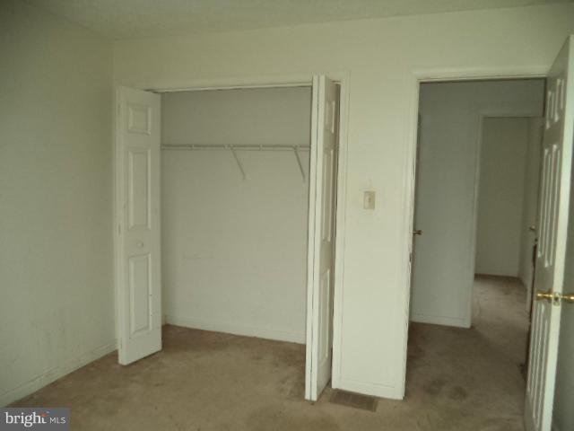 MAXA WOODS - Residential