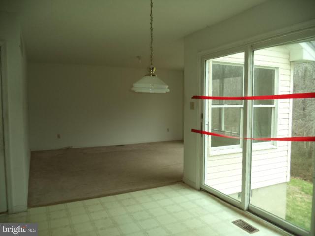 MAXA WOODS - Residential
