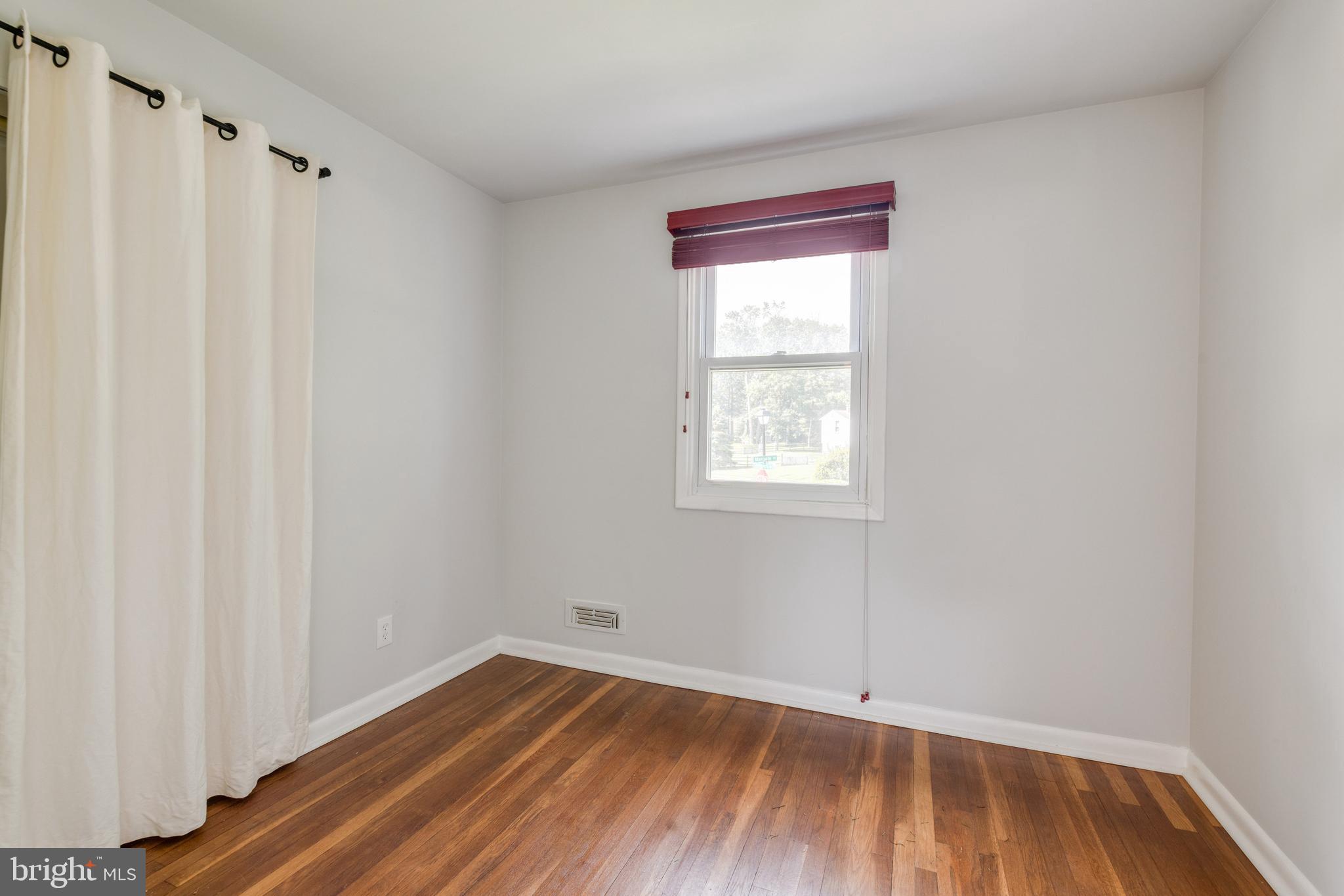 LUTHERVILLE - Residential