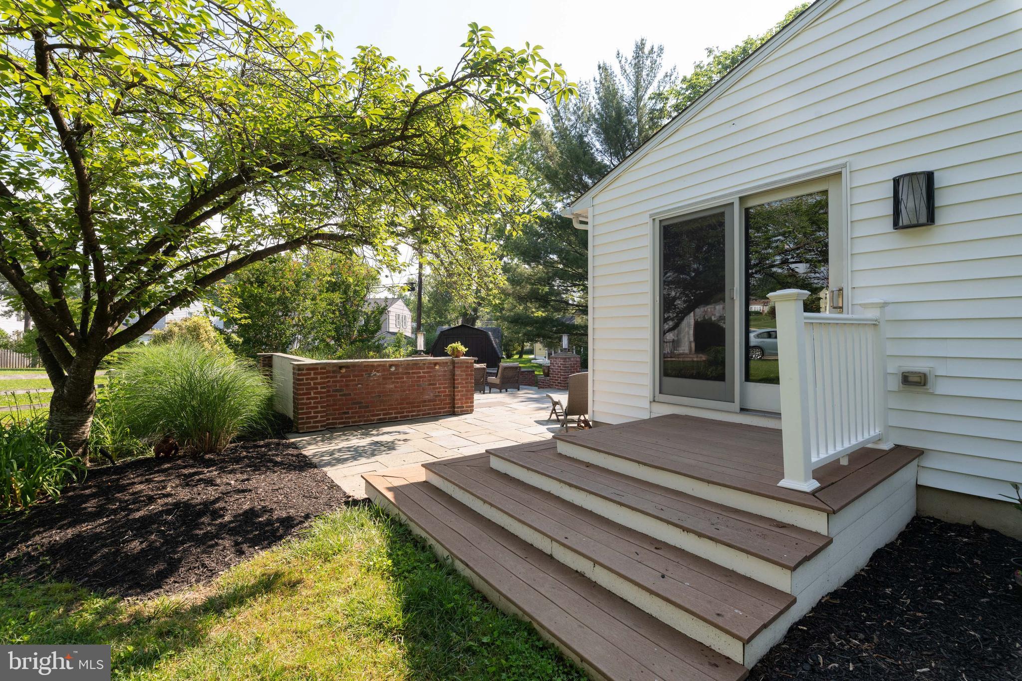 LUTHERVILLE - Residential