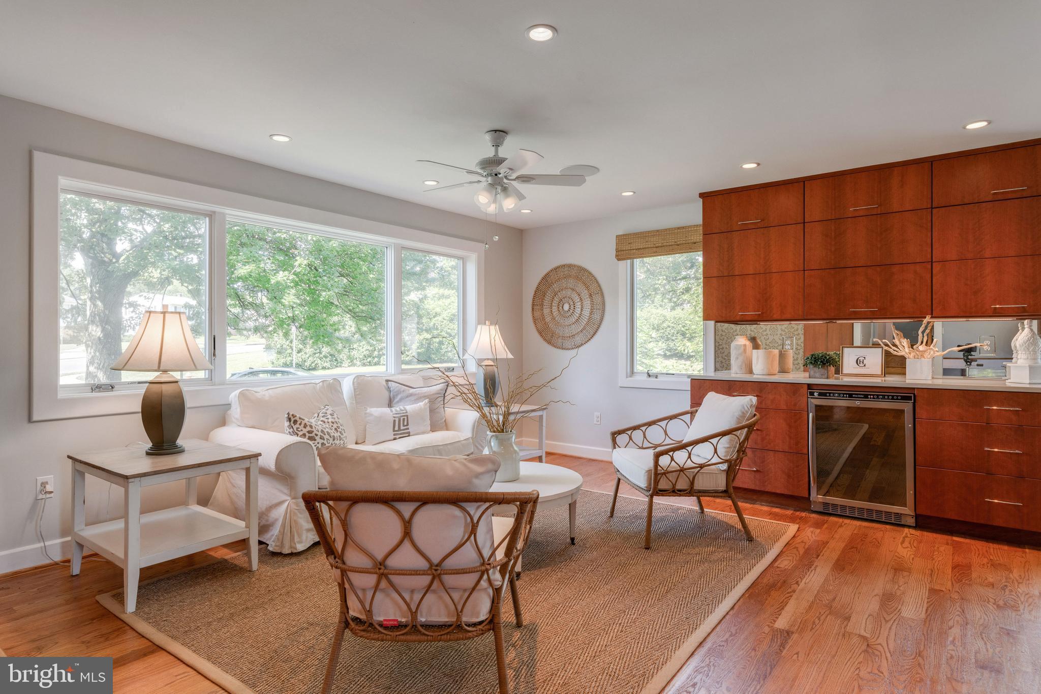 LUTHERVILLE - Residential