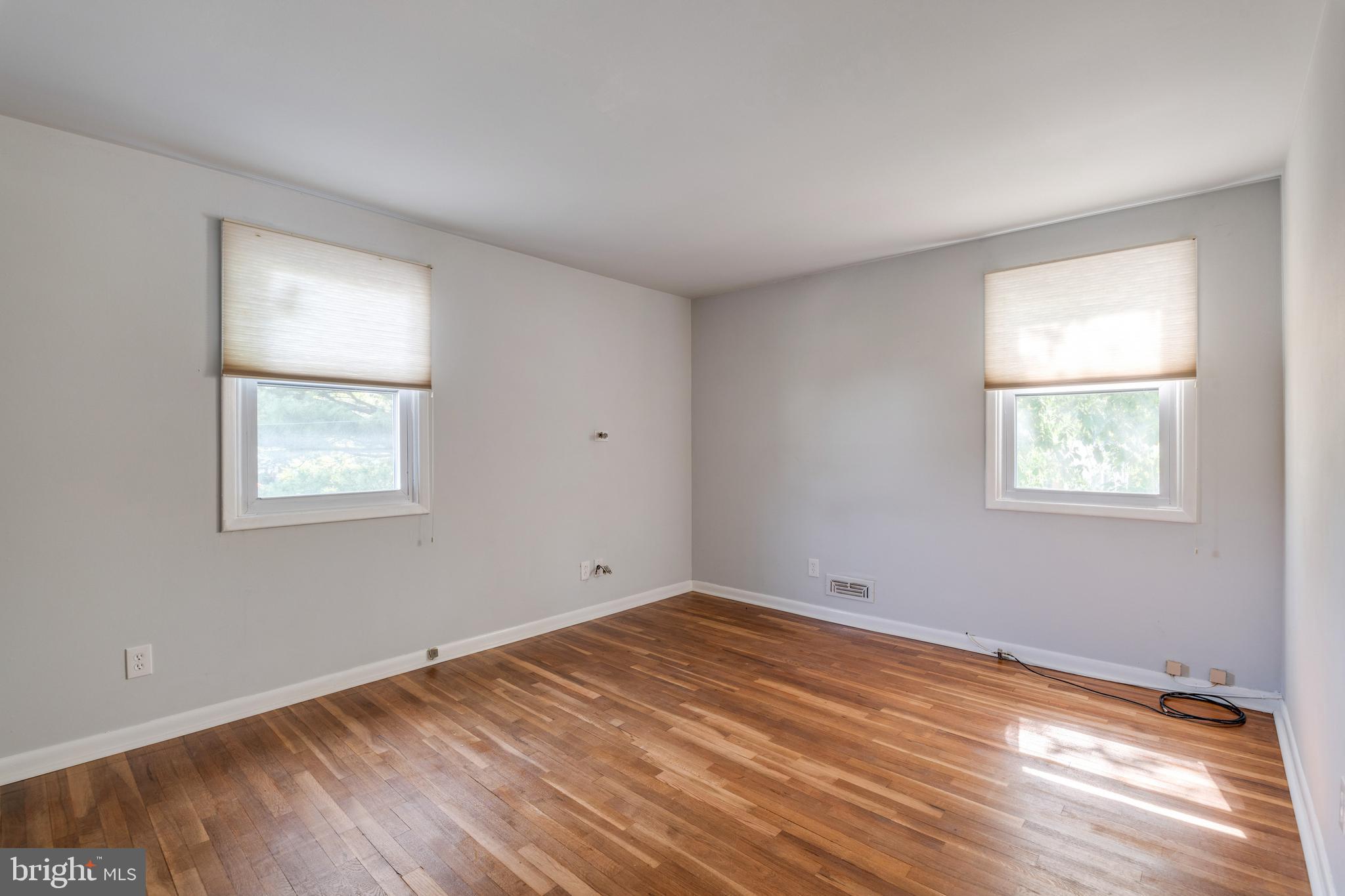 LUTHERVILLE - Residential