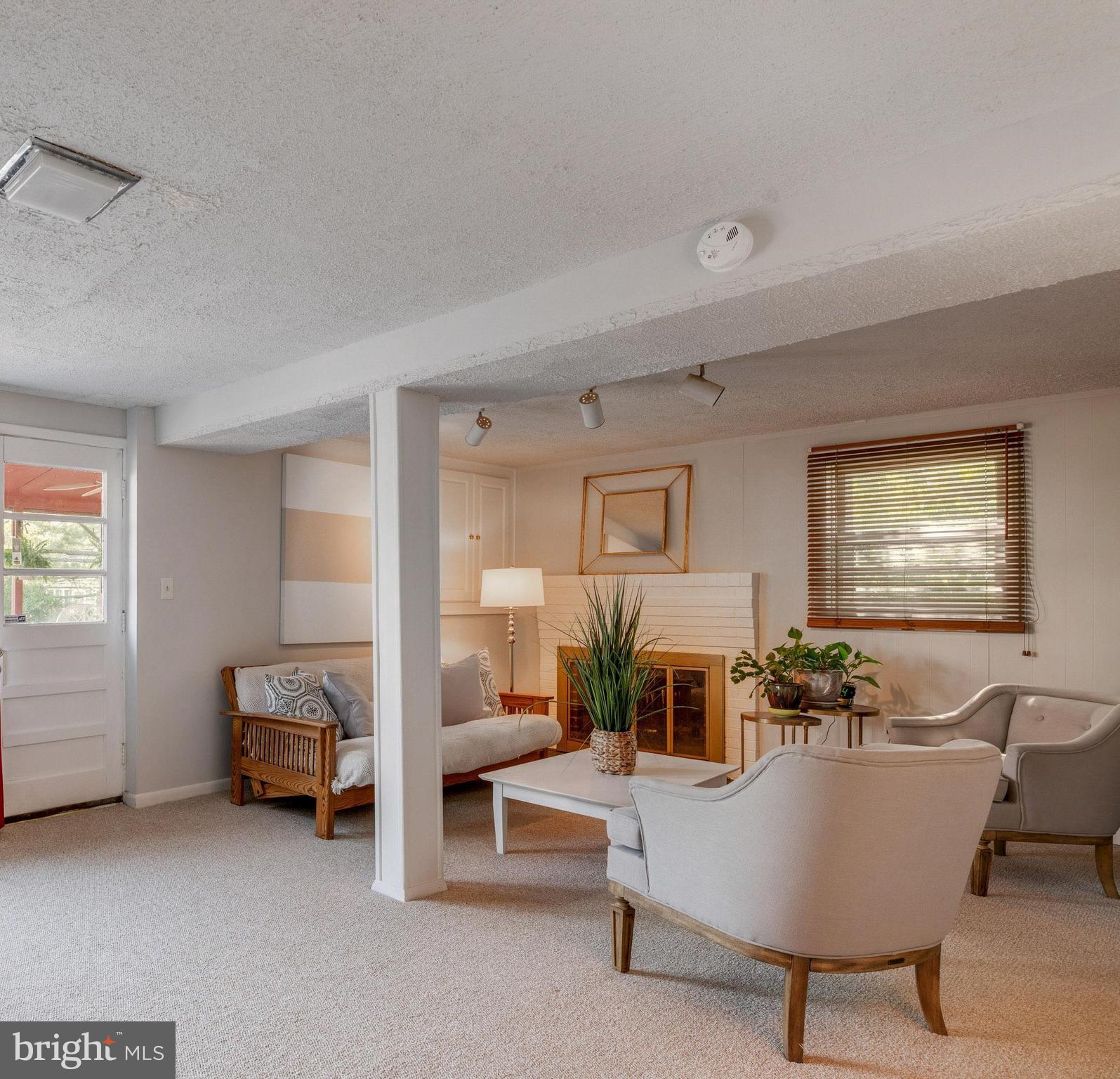 LUTHERVILLE - Residential
